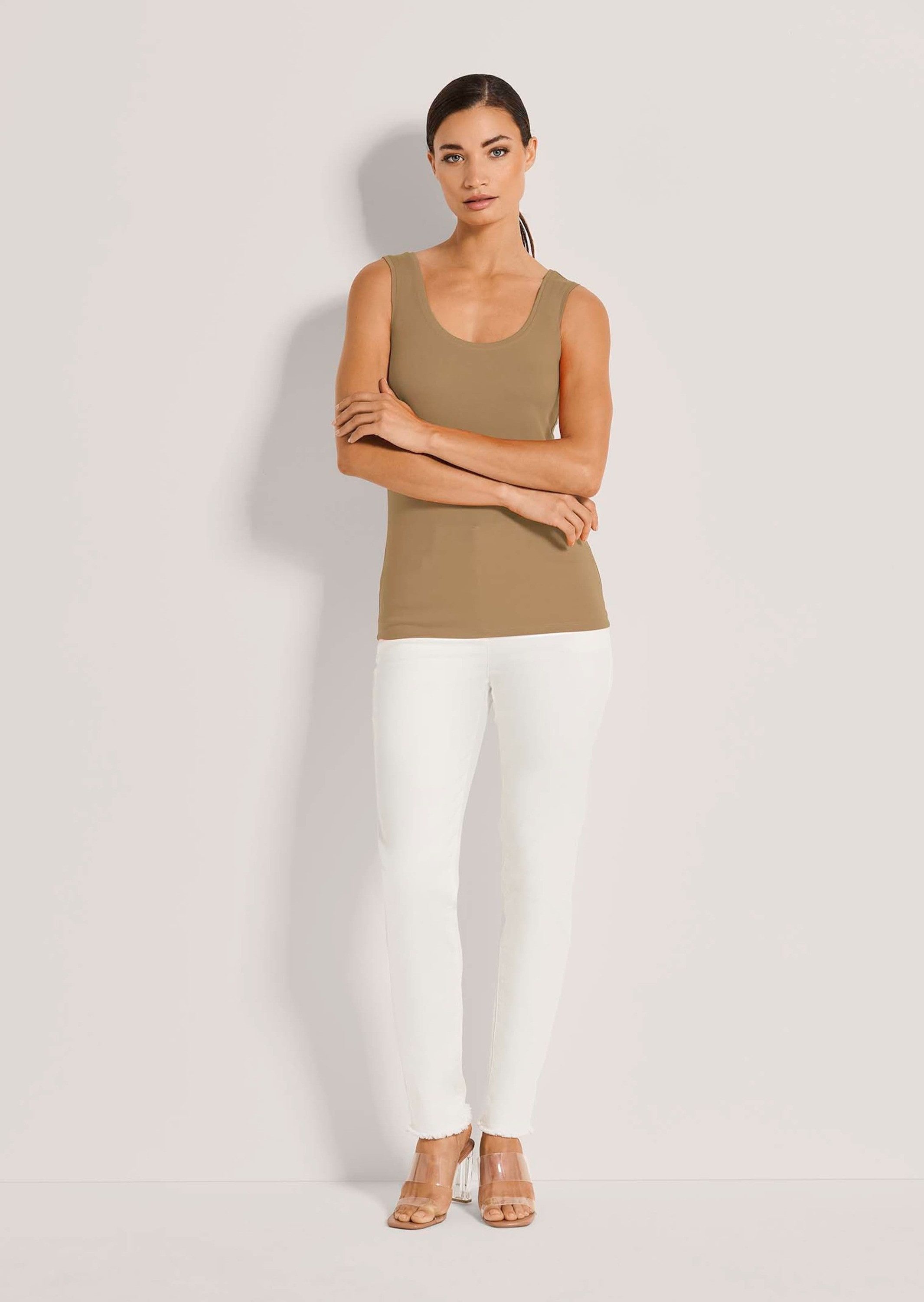 MADELEINE Shirttop Tanktop mit breiten Trägern Tanktop ohne Ärmel und mit breiten Trägern