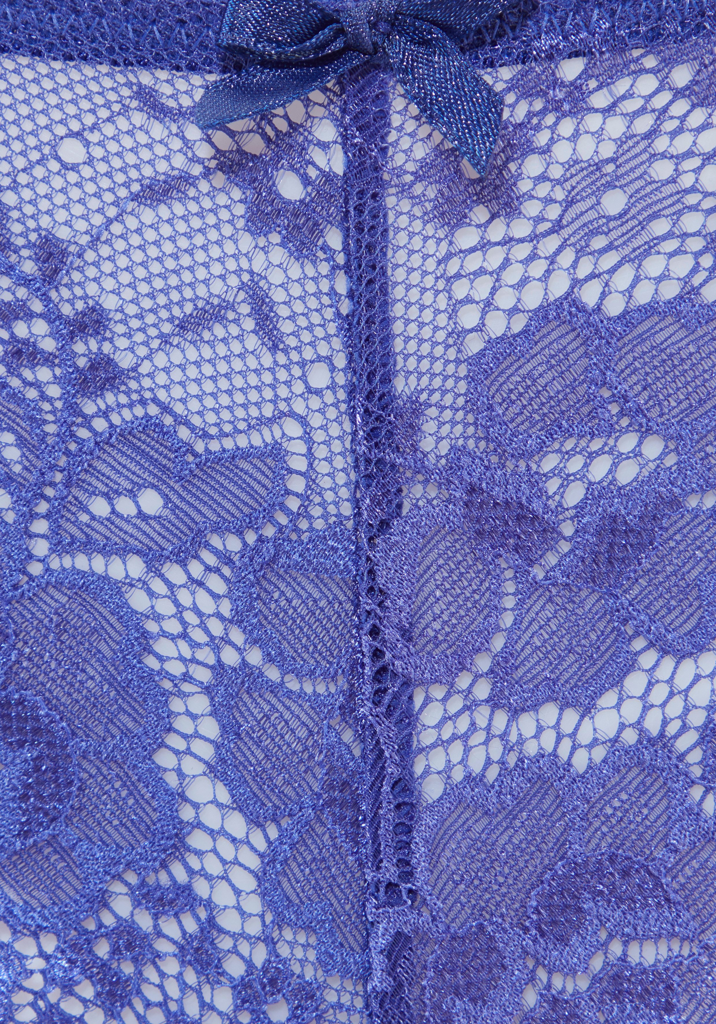 LASCANA String aus schöner Vollspitze und Schleife – Bild 5 von 5