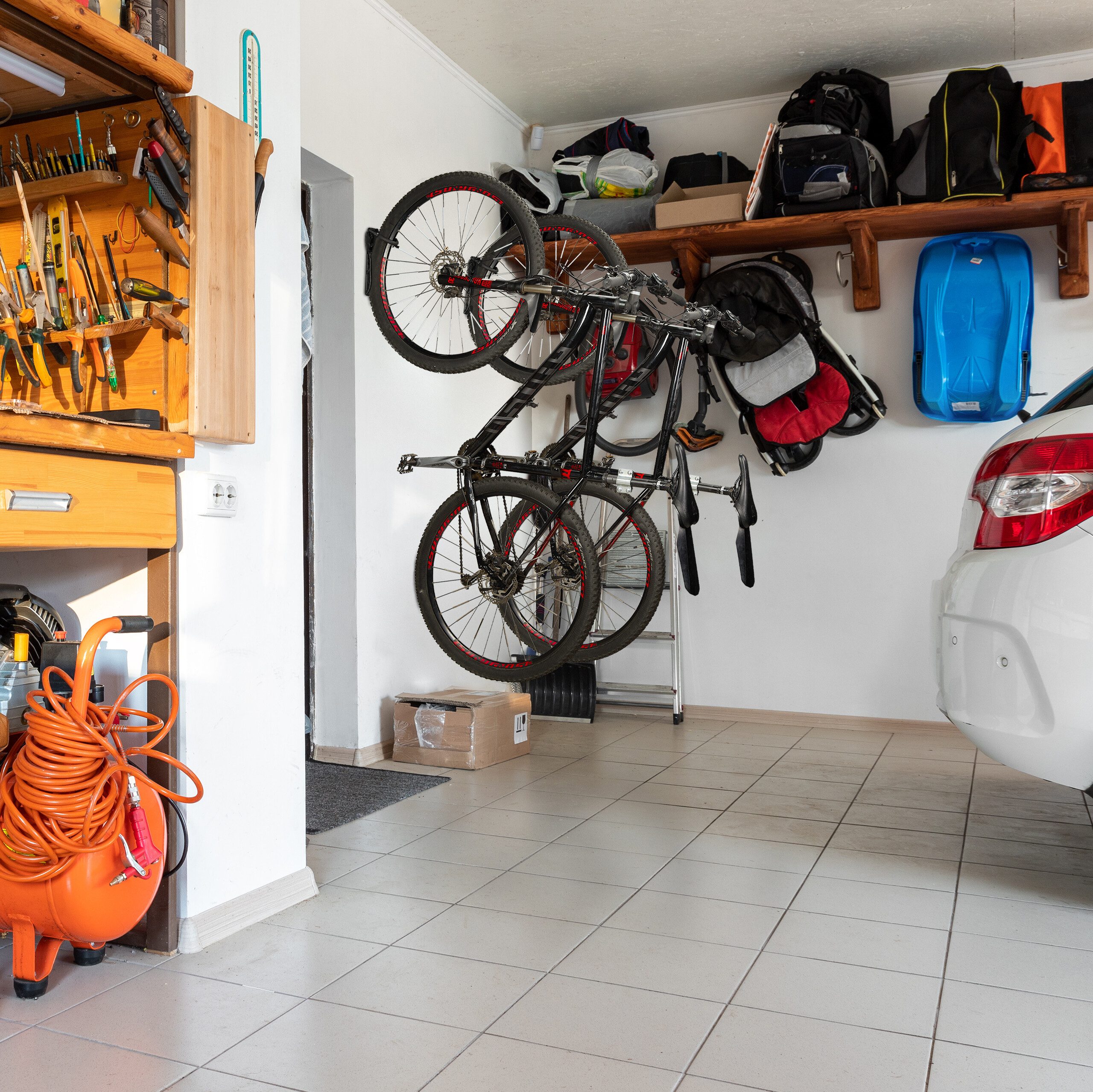 relaxdays bicycle wall mount, bicycle wall holder, 2-pack