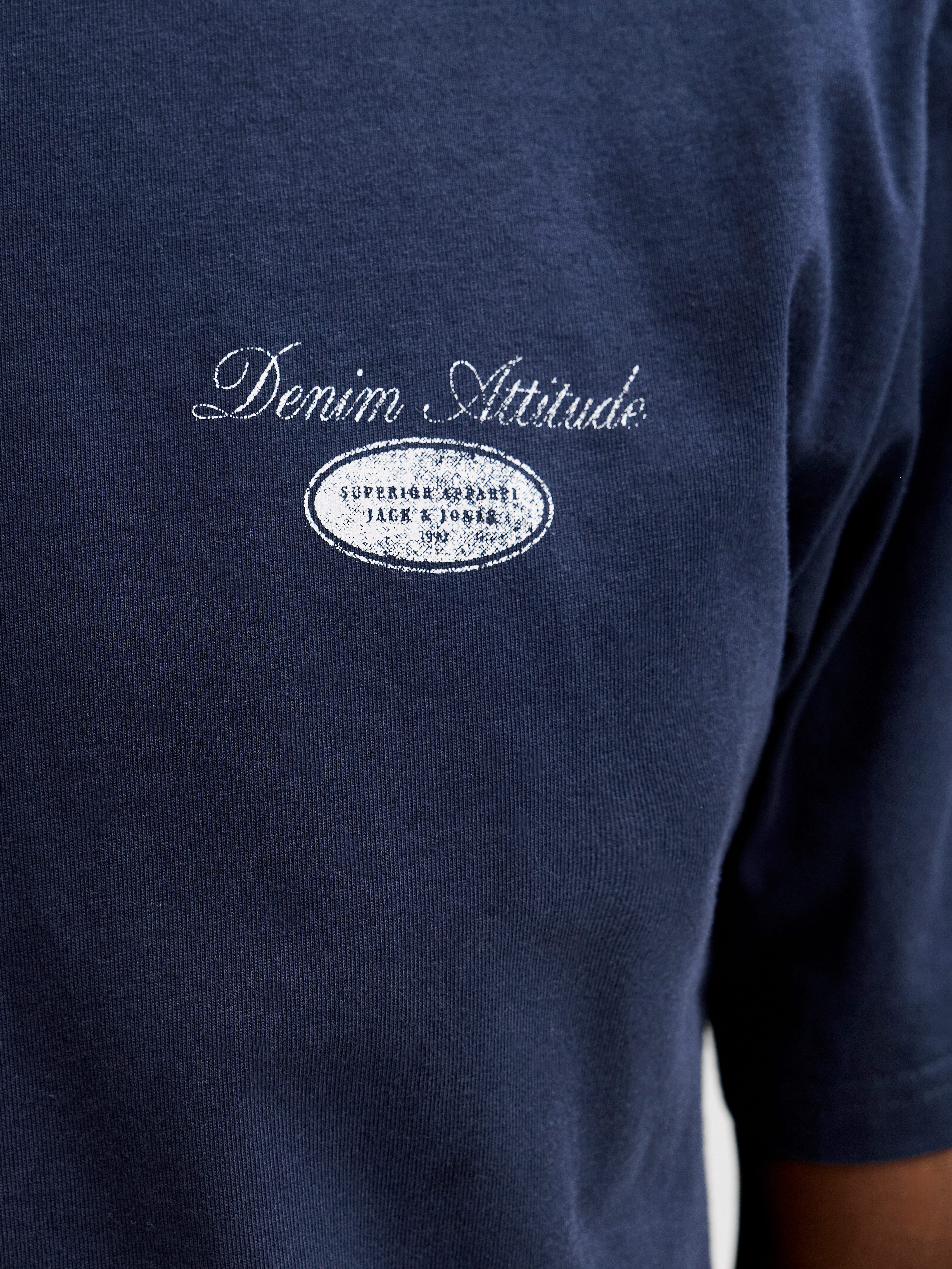 Jack & Jones Rundhalsshirt JJEDOVER GRAPHIC TEE SS CREW NECK SN Baumwolle, relaxed fit