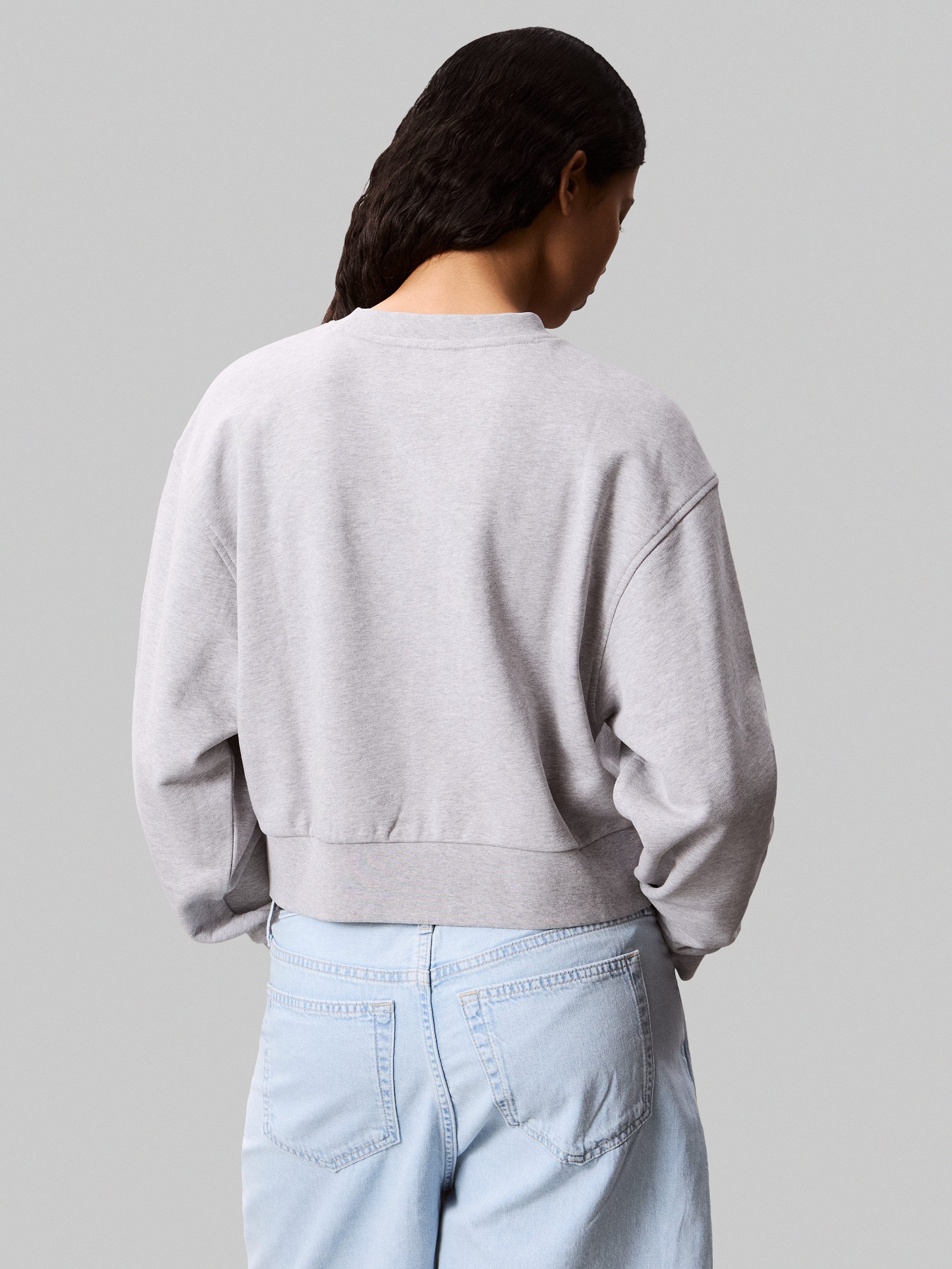 Calvin Klein Jeans Sweatshirt FRENCH TERRY WOVEN LABEL CREW Regular fit mit Rundhalsausschnitt