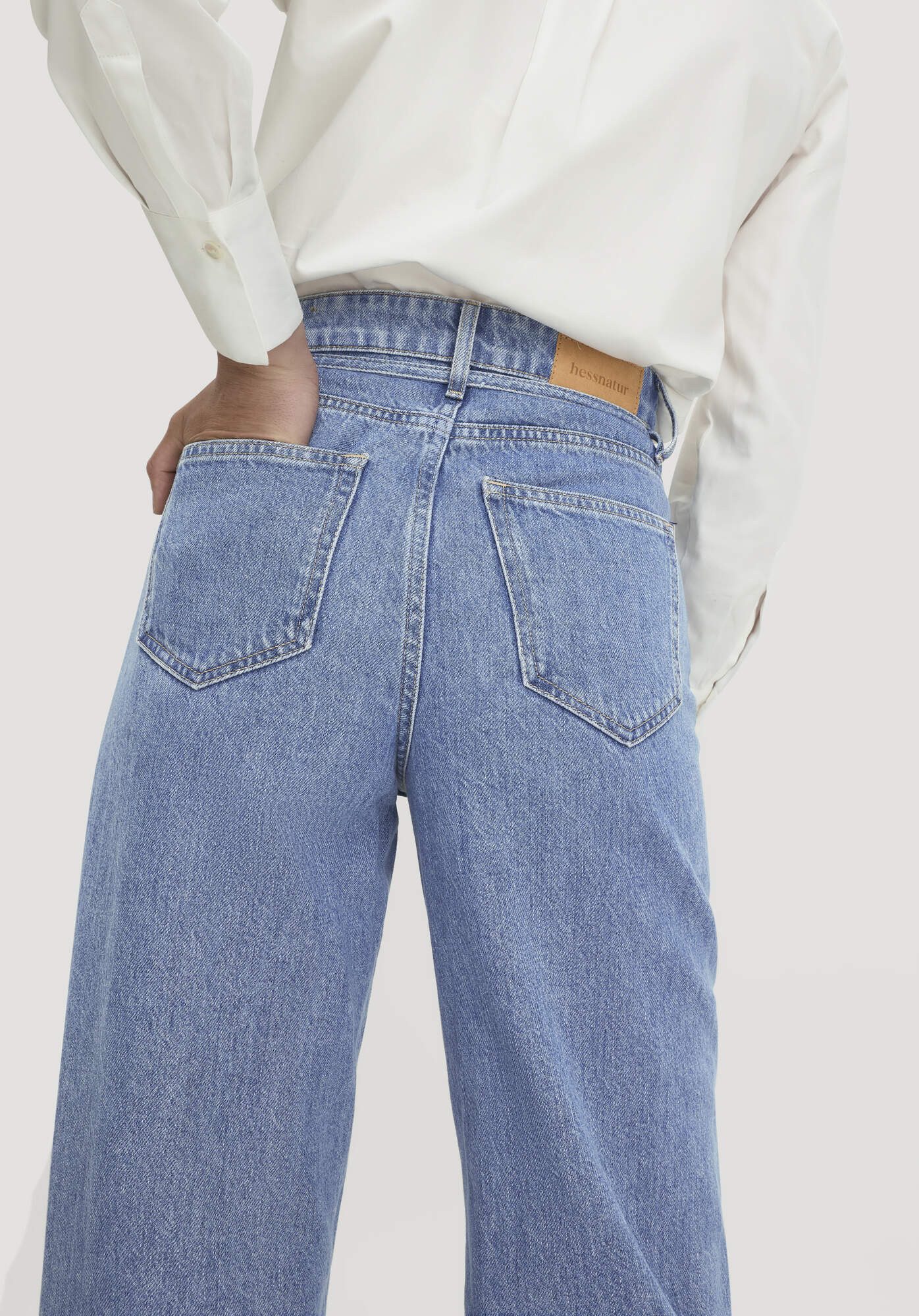 Hessnatur Bequeme Jeans Soft aus Bio-Baumwolle mit TENCEL™ Lyocell (1-tlg) Soft aus Bio-Baumwolle mit TENCEL™ Lyocell – Bild 5 von 5
