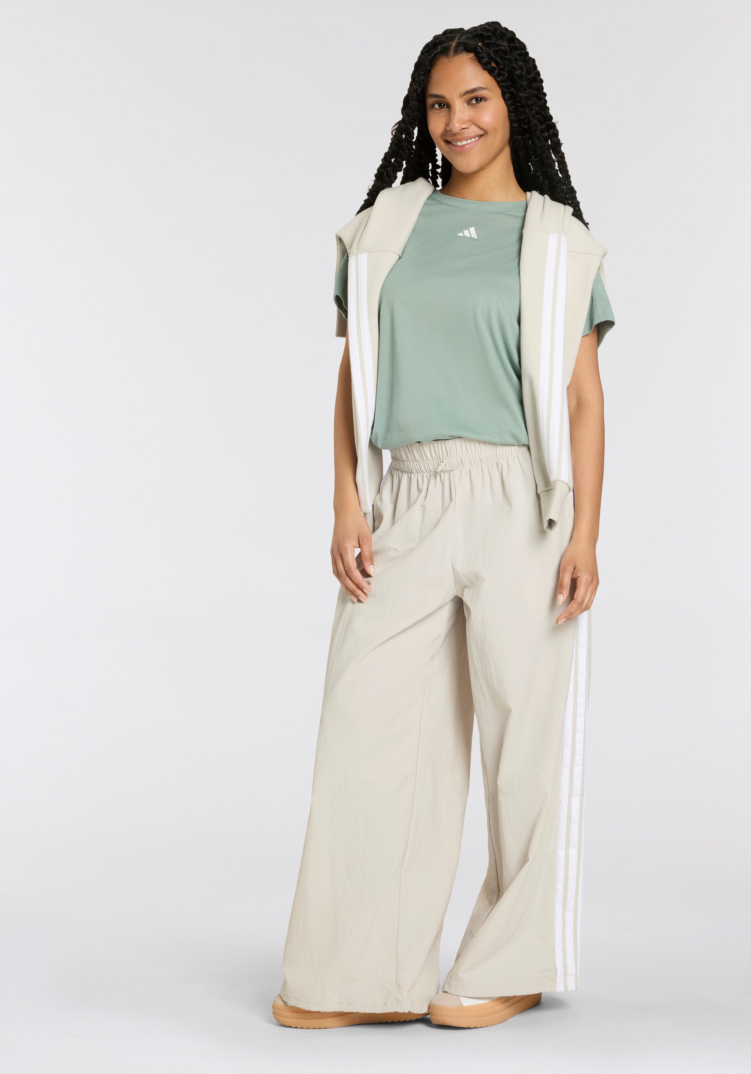 Zum Outfit 11