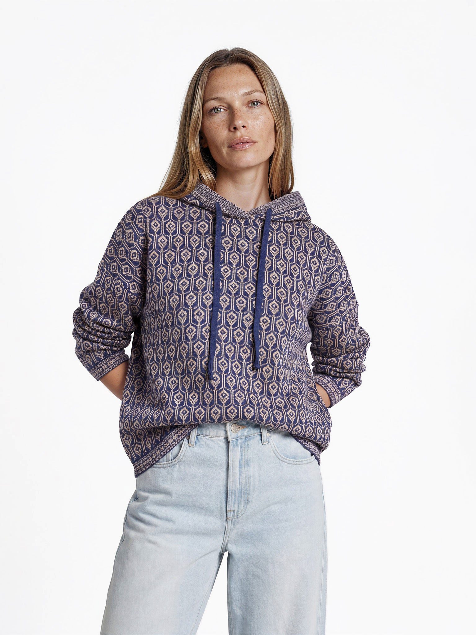 Himalaya Clothing Strickpullover Damen Sweater GOTS Bio-Baumwolle Jacquard Kapuze Relaxedfit Langarm Nachhaltig, weiche Strickqualität mit kontrastierter Innenfarbe
