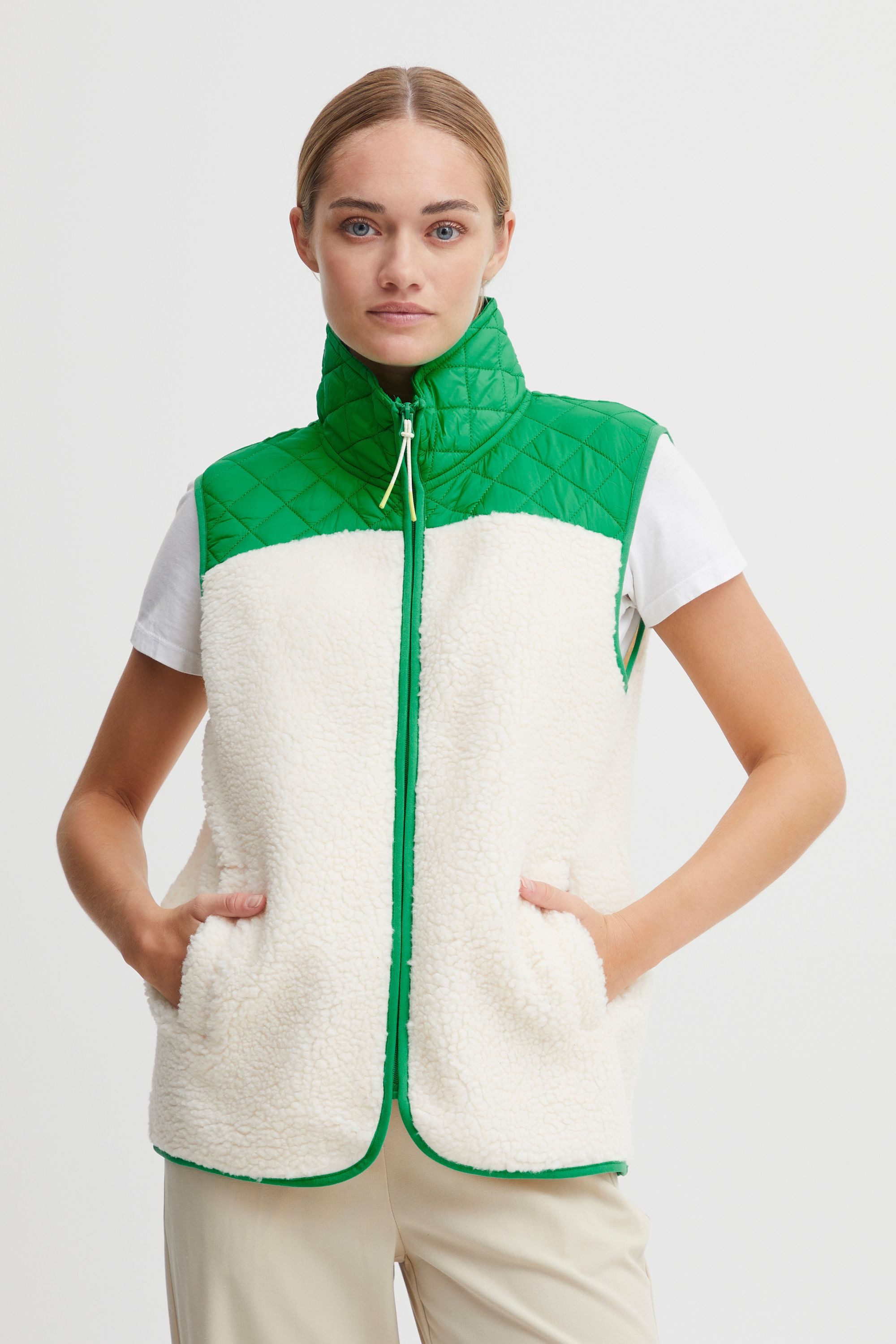 OXMO Fleeceweste OXBetty - 21800079ME Modische Jacke günstig online kaufen