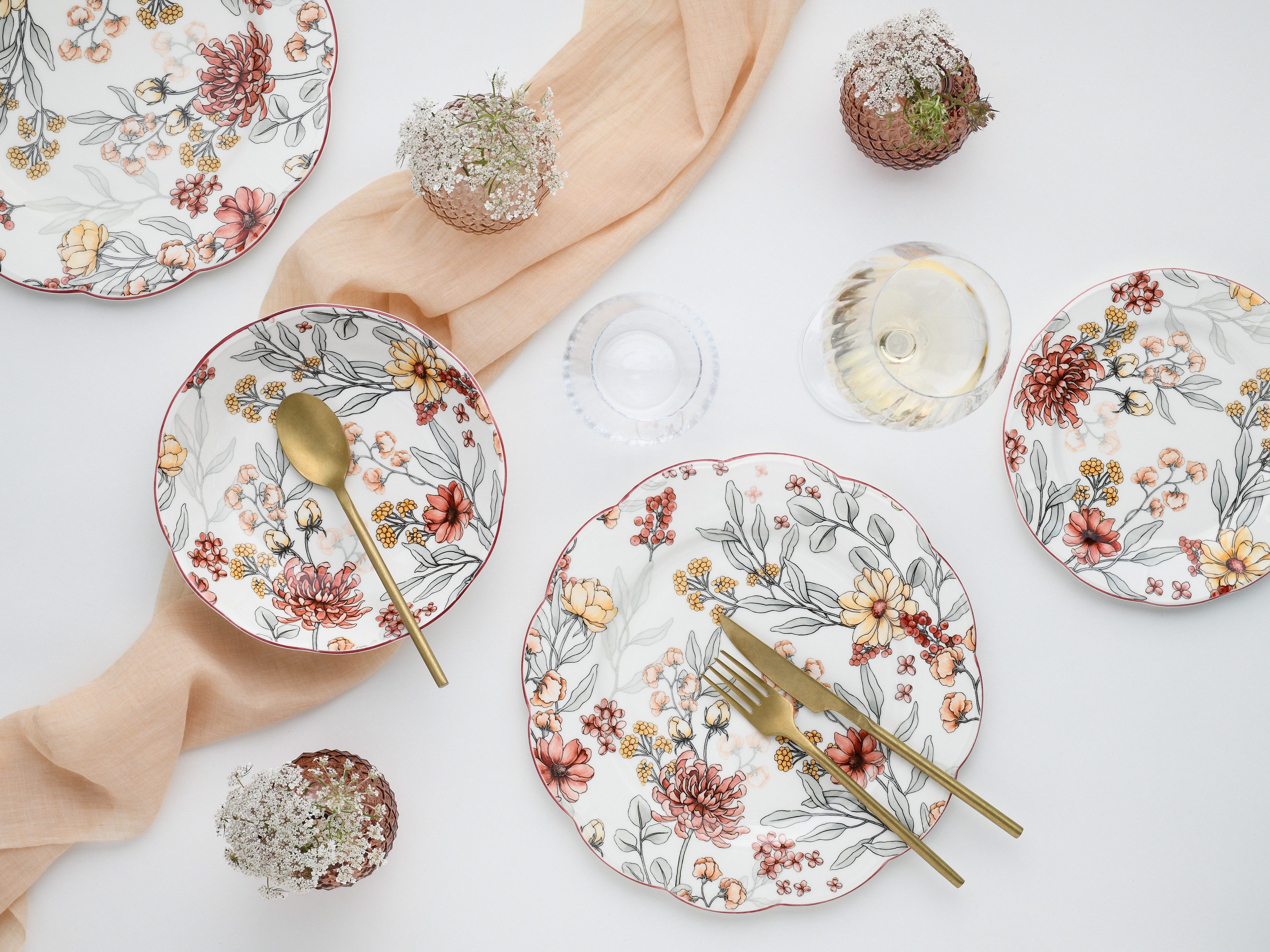 CreaTable Teller-Set Fiore, Tellerset 12-tlg (12-tlg), 4 Personen, Steingut, Blütendekor, Blätterdekor