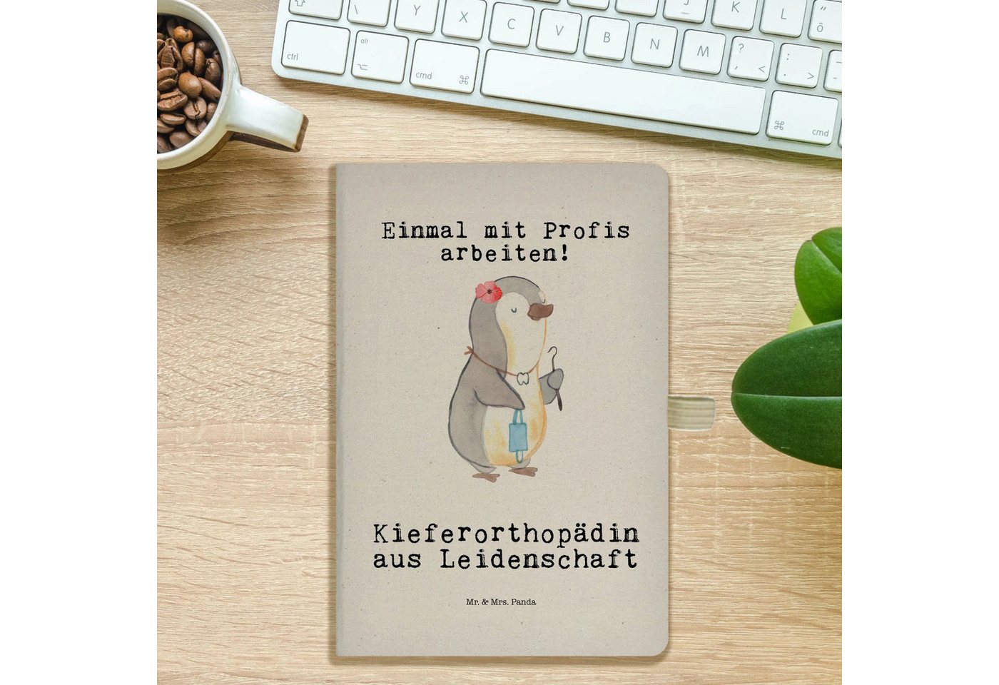Thumbnail - Mr. & Mrs. Panda Notizbuch Kieferorthopädin Leidenschaft - Transparent - Geschenk, Arbeitskolleg Mr. & Mrs. Panda, Umwel...