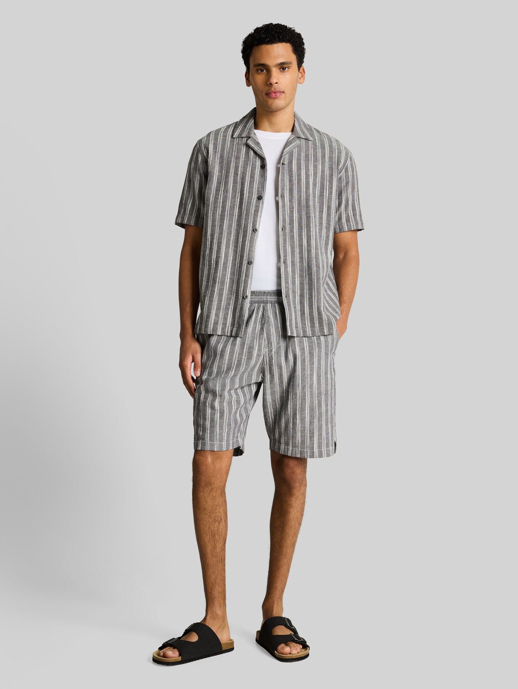 TOM TAILOR Denim Shorts Hosen & Chino TTRELAXED Shorts mit Leinenanteil