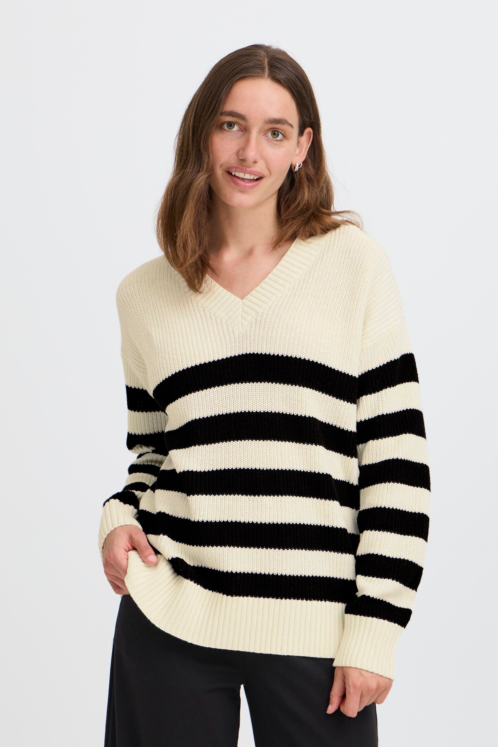OXMO V-Ausschnitt-Pullover OXKALA Modischer Pullover mit günstig online kaufen