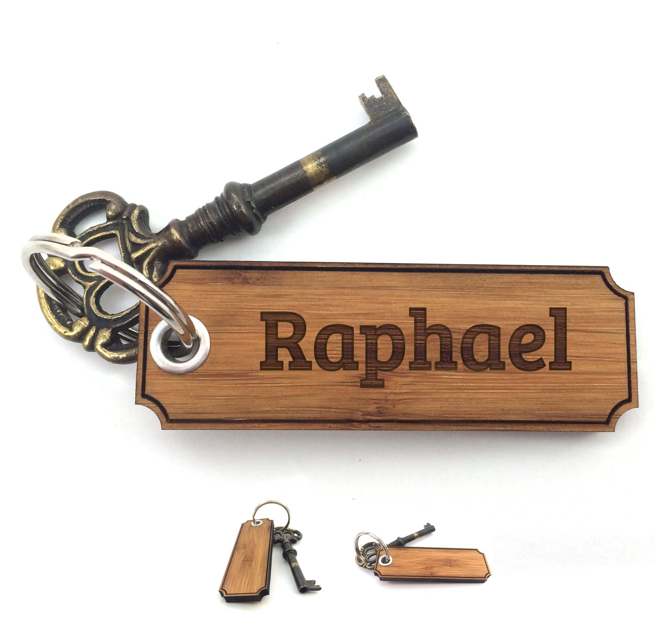 Mr. & Mrs. Panda Schlüsselanhänger Raphael - Bambus - Geschenk, Geschenke, Anhänger, Glücksbringer, Schenken, Gravur, Schlüsselanhänger, Taschenanhänger (1-tlg)