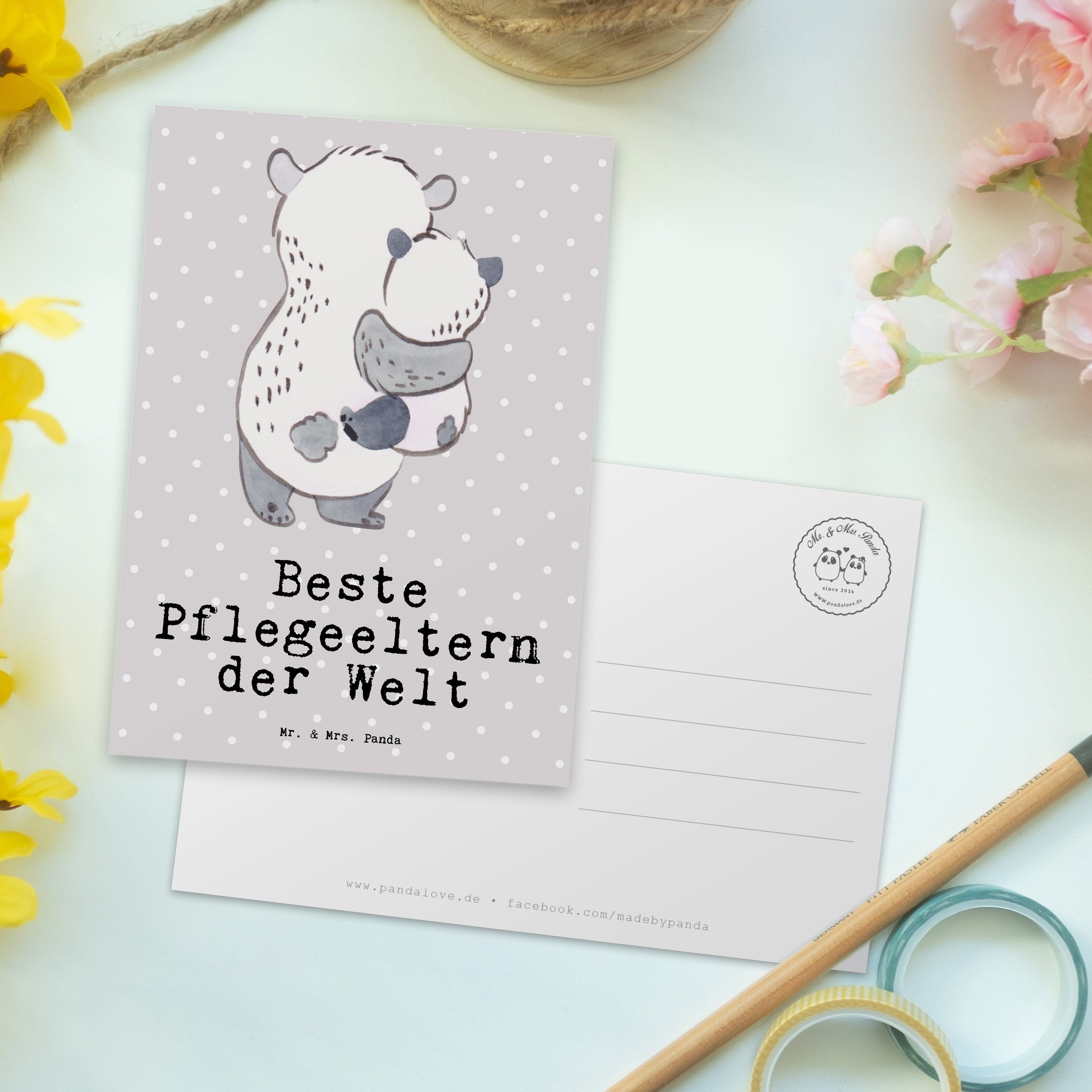 Mr. & Mrs. Panda Postkarte Welt Geschenk Beste Pflegeeltern der Panda Pastell - - Geschenk, Grau