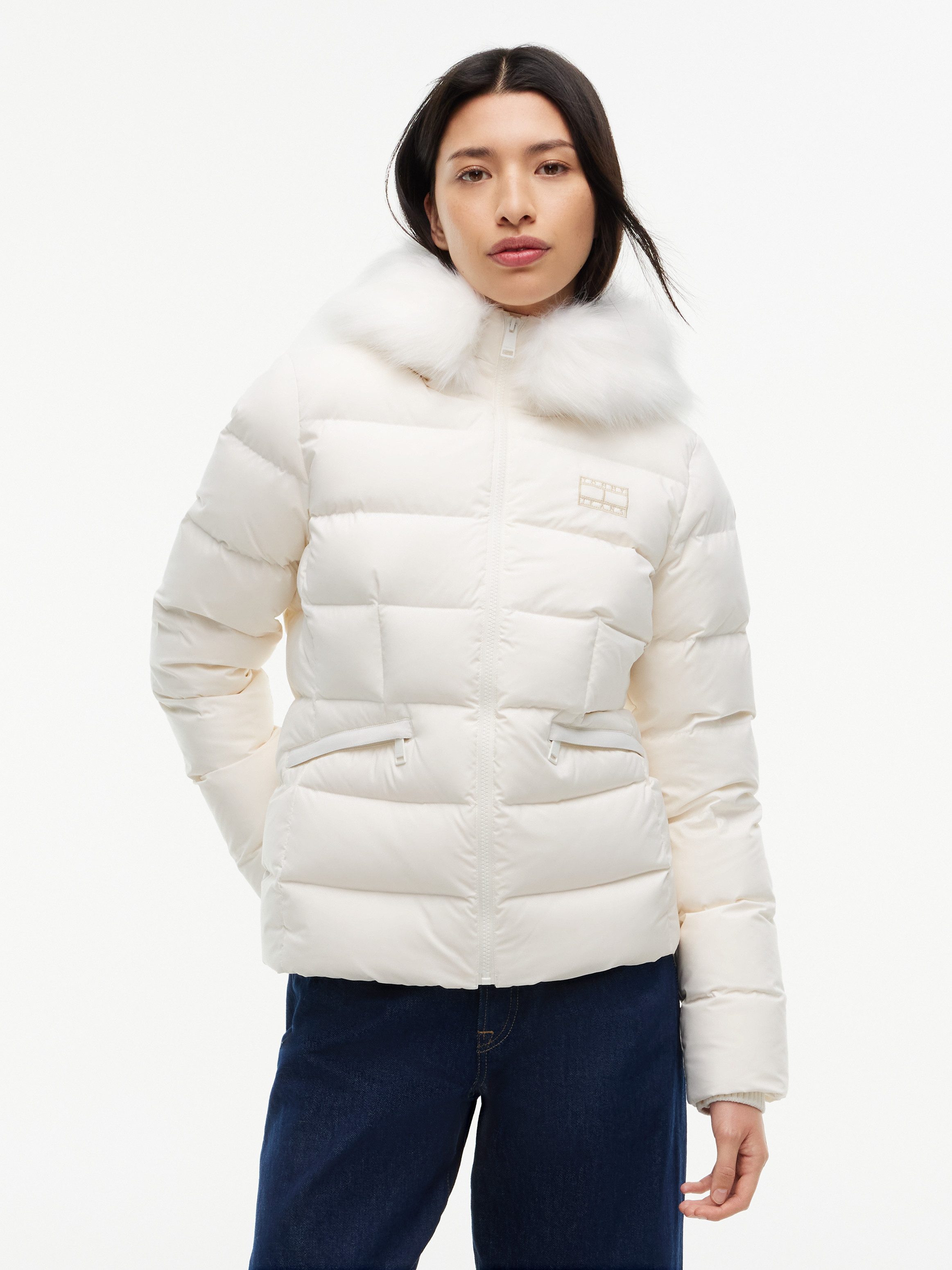 Tommy Jeans Steppjacke TJW SLIM HOOD PUFFER DOWN EXT Kunstfaser, slim fit