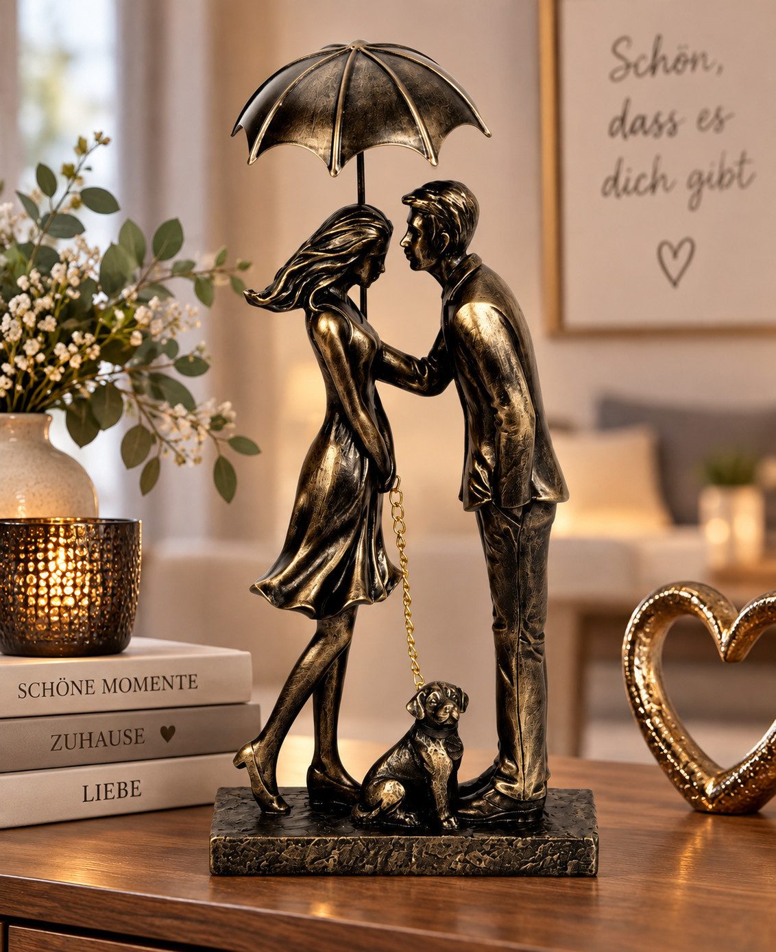 MF Dekofigur Dekofigur Paar mit Hund unter Regenschirm Gold Schwarz 32cm (1 St)