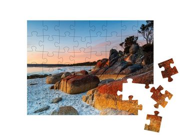 puzzleYOU Puzzle Cosy Corner, Bay of Fires, Tasmanien, Australien, 48 Puzzleteile, puzzleYOU-Kollektionen Australien