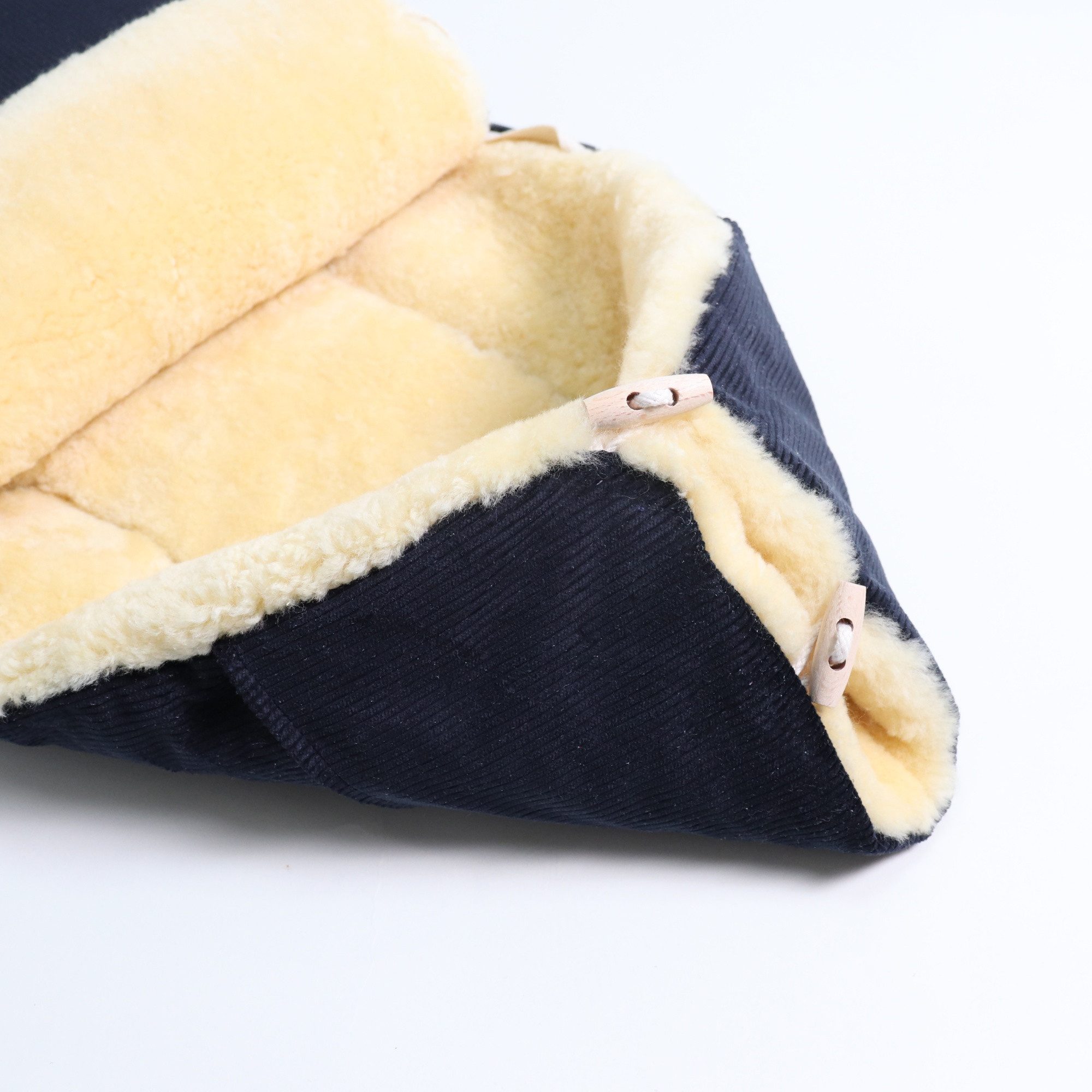 Kaiser Fußsack Filia Cord Lammfell Babyschalen Fußsack