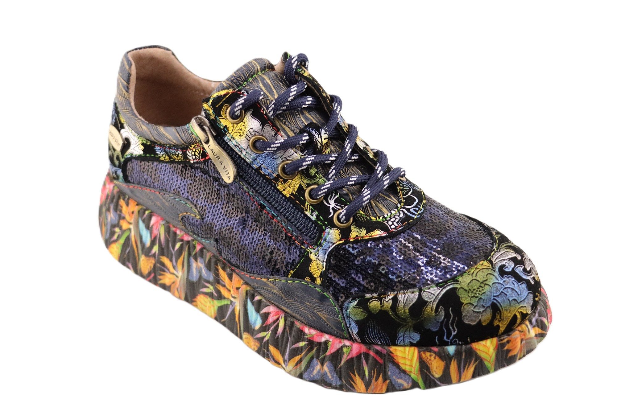 Nikito Sneaker