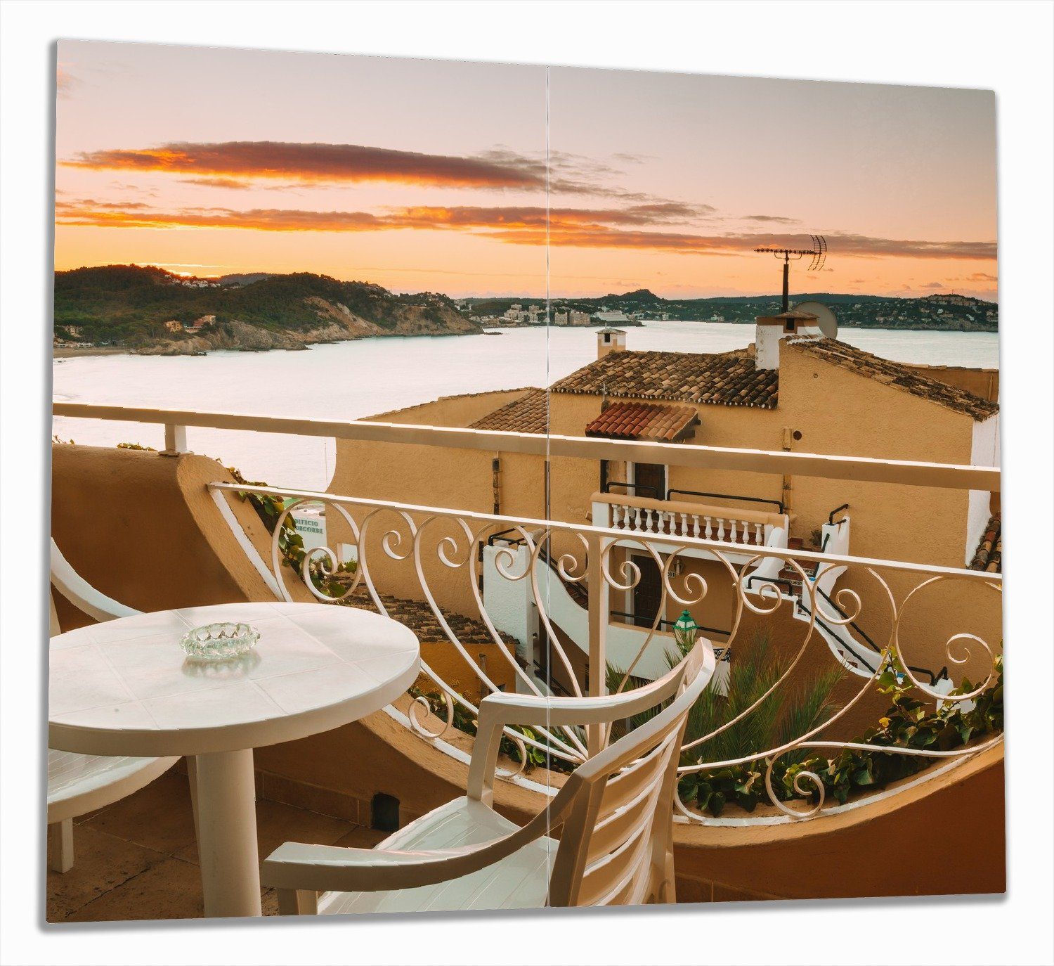 Wallario Herd-Abdeckplatte Sommer in Spanien - Ausblick von einer schönen Terrasse auf das Meer, ESG-Sicherheitsglas, (Glasplatte, 2 tlg., inkl. 5mm Noppen), verschiedene Größen
