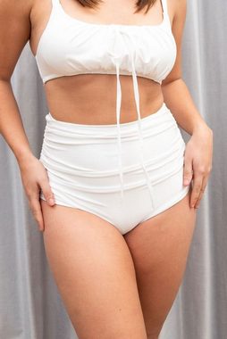 Lunalae Panty Lunalae Shorts High Waist Izzy Weiß XL (1-St) Sport Bekleidung für Frauen