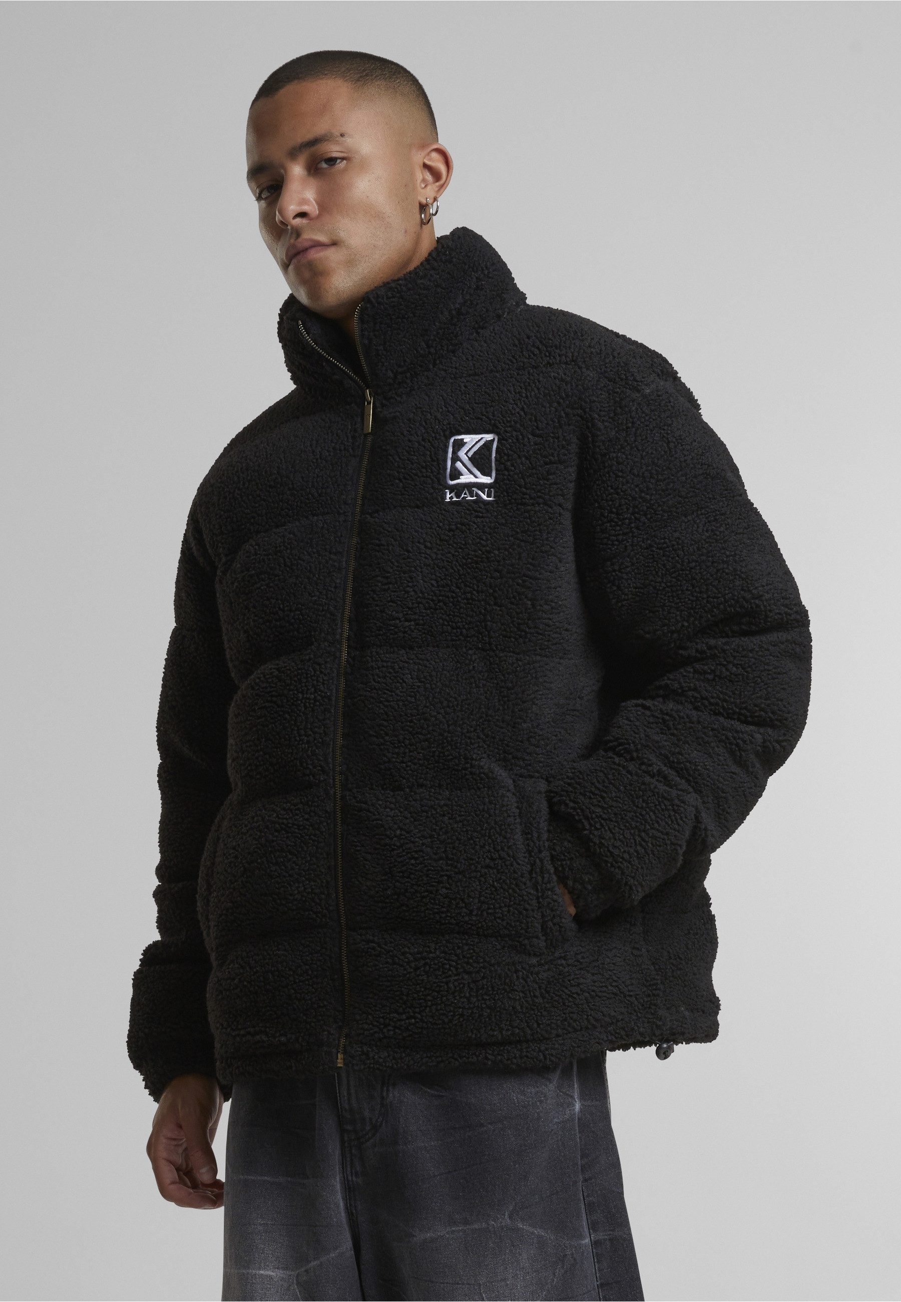 Karl Kani Winterjacke Karl Kani Herren KM213-070-2 RETRO TEDDY PUFFER JACKET BLACK (1-St)