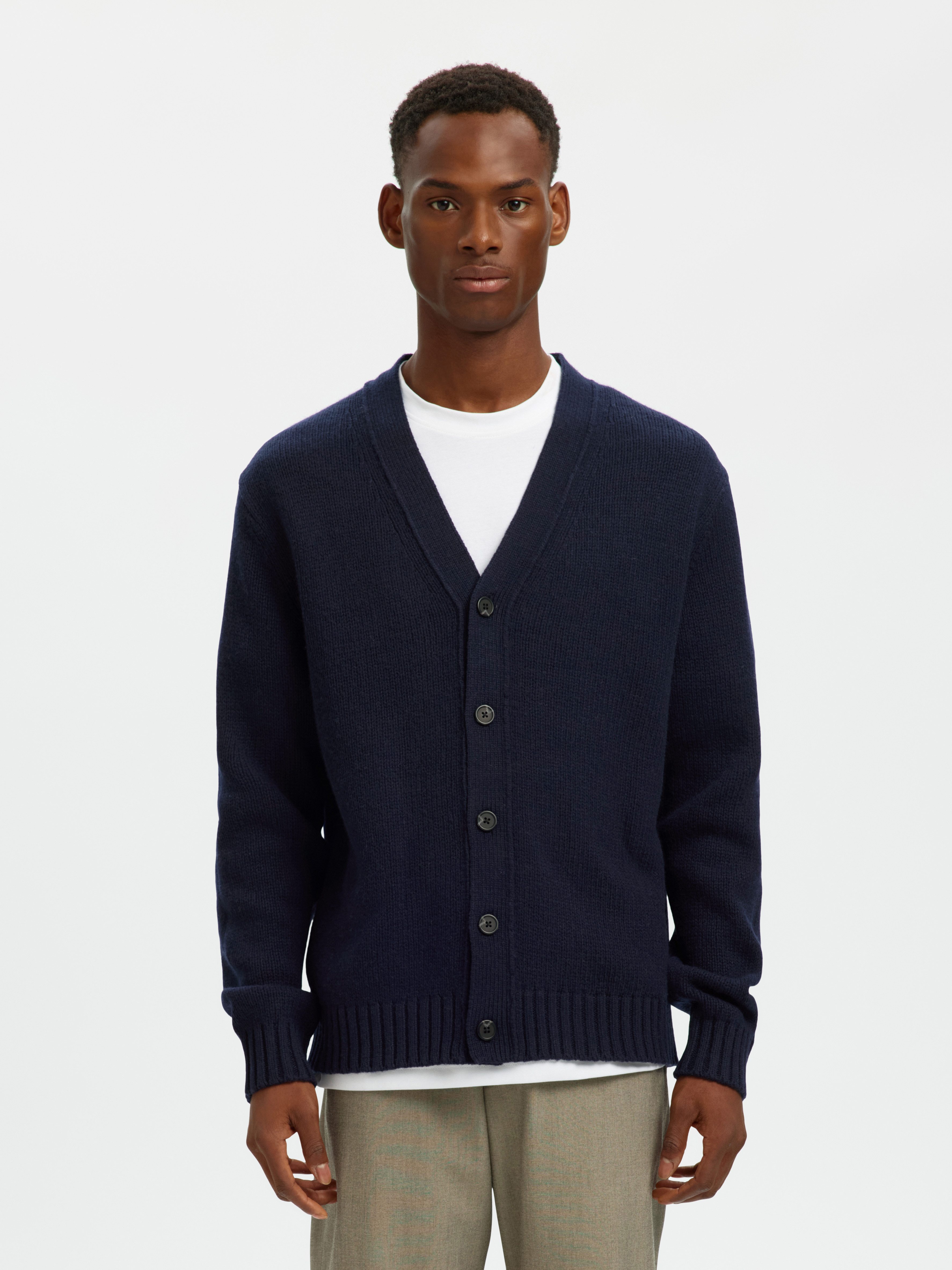 Selected Strickjacke SLMCODY LS KNIT CARDIGAN NOOS Wollmischung, regular fit