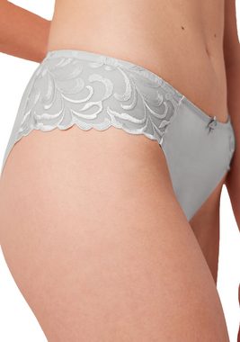 Triumph Tai-Slip Modern Finesse Tai (1-St) mit Spitzeneinsatz, kleiner Schleife am Bündchen