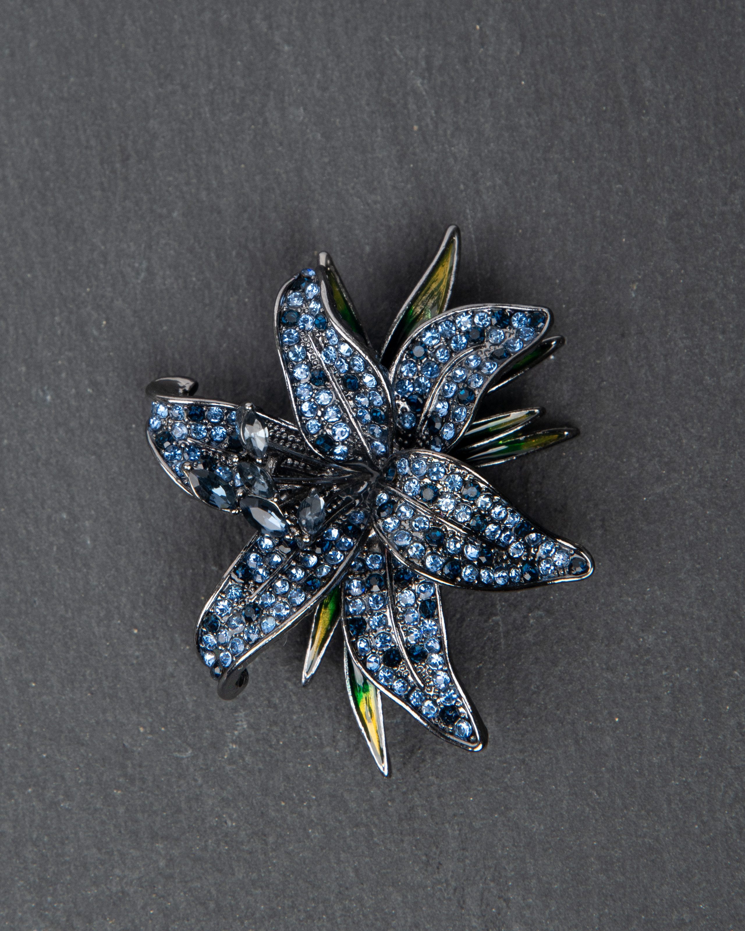 MayTree Brosche "Taglilie", brilliant dunkelblau (Stück, 1-tlg), Metallbros günstig online kaufen