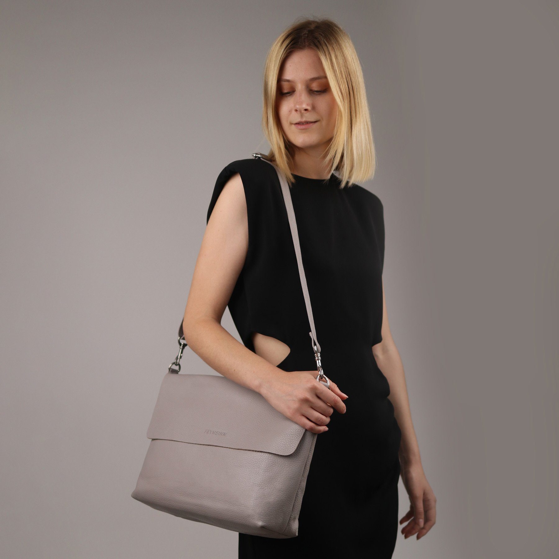 FEYNSINN Umhängetasche echt Leder Schulter groß Ledertasche hell-grey LIVA, Schultertasche Echtleder für Damen, Handtasche mit Schultergurt grau