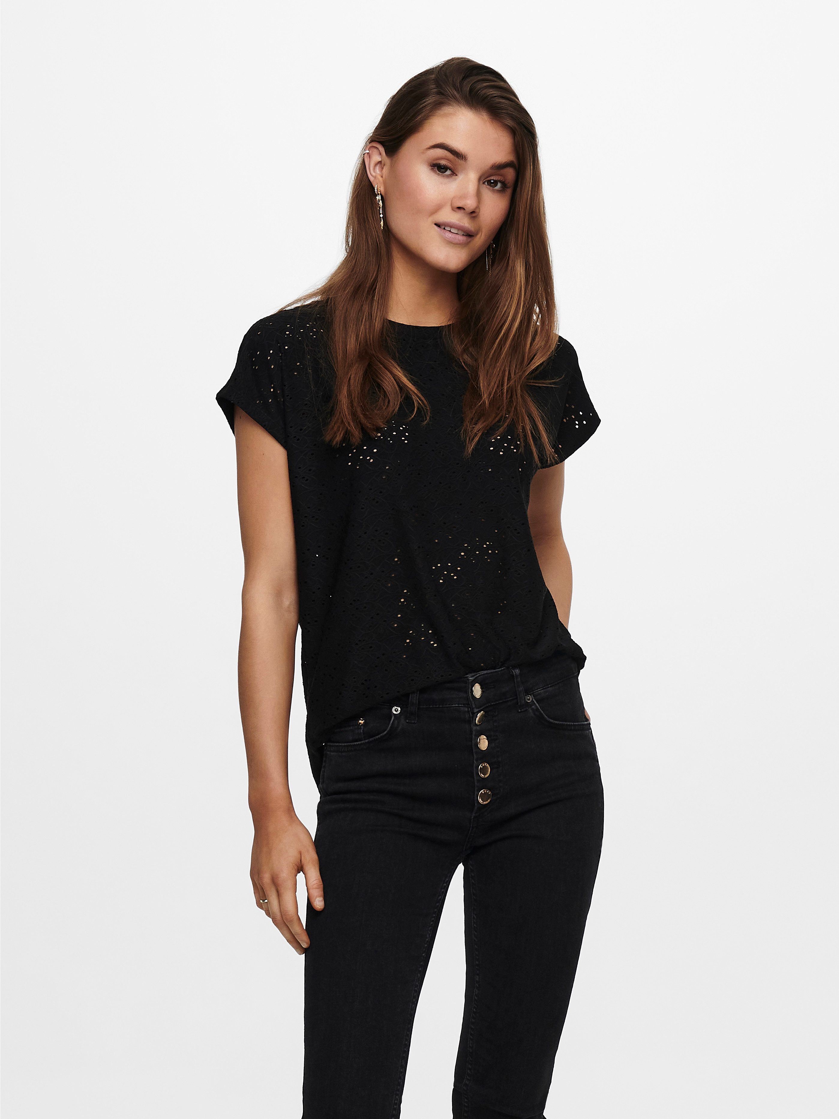 ONLY Kurzarmshirt ONLSMILLA LIFE S/S TOP JRS NOOS regular fit, modisch, Single Jersey, Materialmix, Rundhals