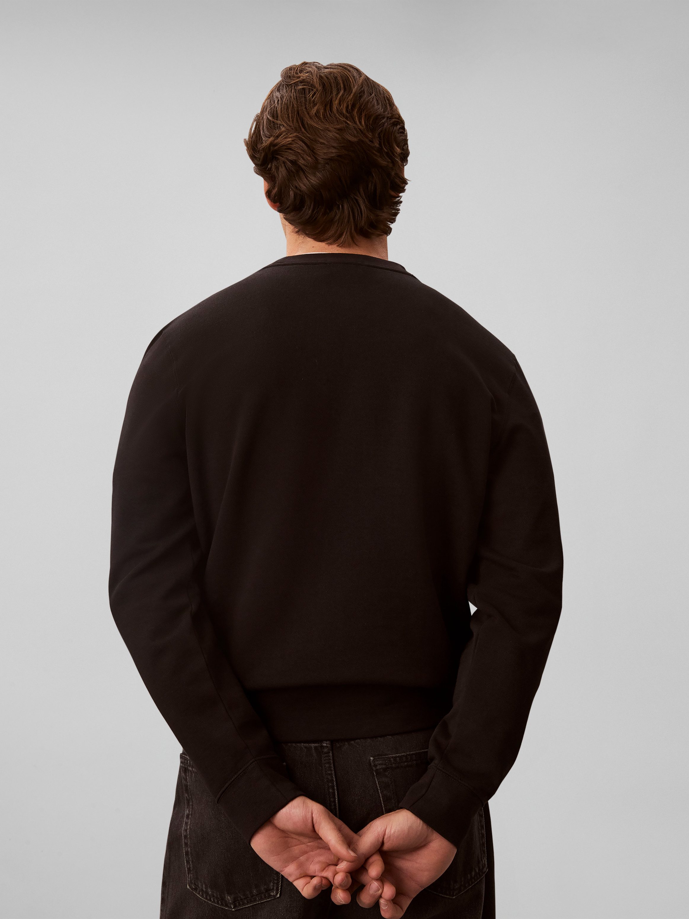 Calvin Klein Jeans Sweatshirt Rundhalsausschnitt, Brustdruck, reine Baumwolle – Bild 3 von 5