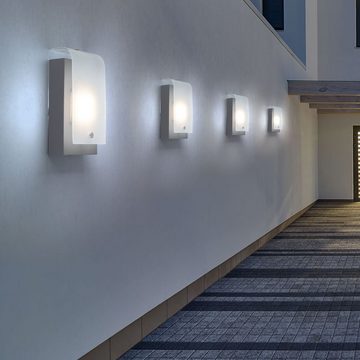 EGLO Außen-Wandleuchte, LED-Leuchtmittel fest verbaut, Warmweiß, LED Außen Wand Lampe 3,7 Watt Metall silber Glas Balkon Terrassen