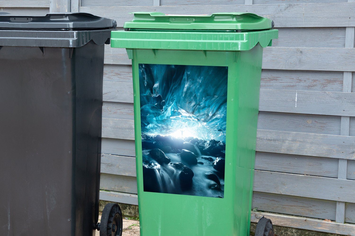 Mülltonne, Eishöhle Sticker, (1 am der Eingang Mülleimer-aufkleber, Container, Vulkangestein Vatnajökull St), des Abfalbehälter MuchoWow Wandsticker