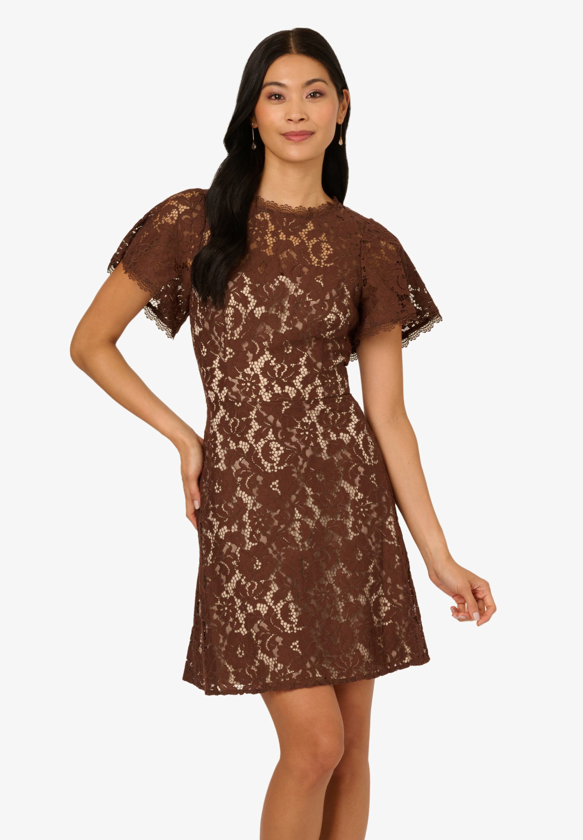Adrianna Papell Abendkleid Lace Flounce Short Dress Romantisch, raffiniert, günstig online kaufen
