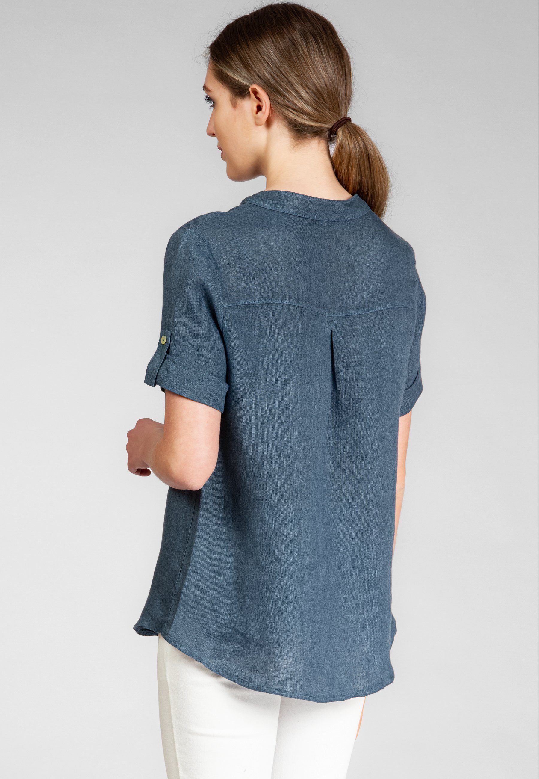 Caspar Shirtbluse BLU024 elegante Damen Halbarm Sommer Leinenbluse mit stylischem V-Ausschnitt - Made in Italy