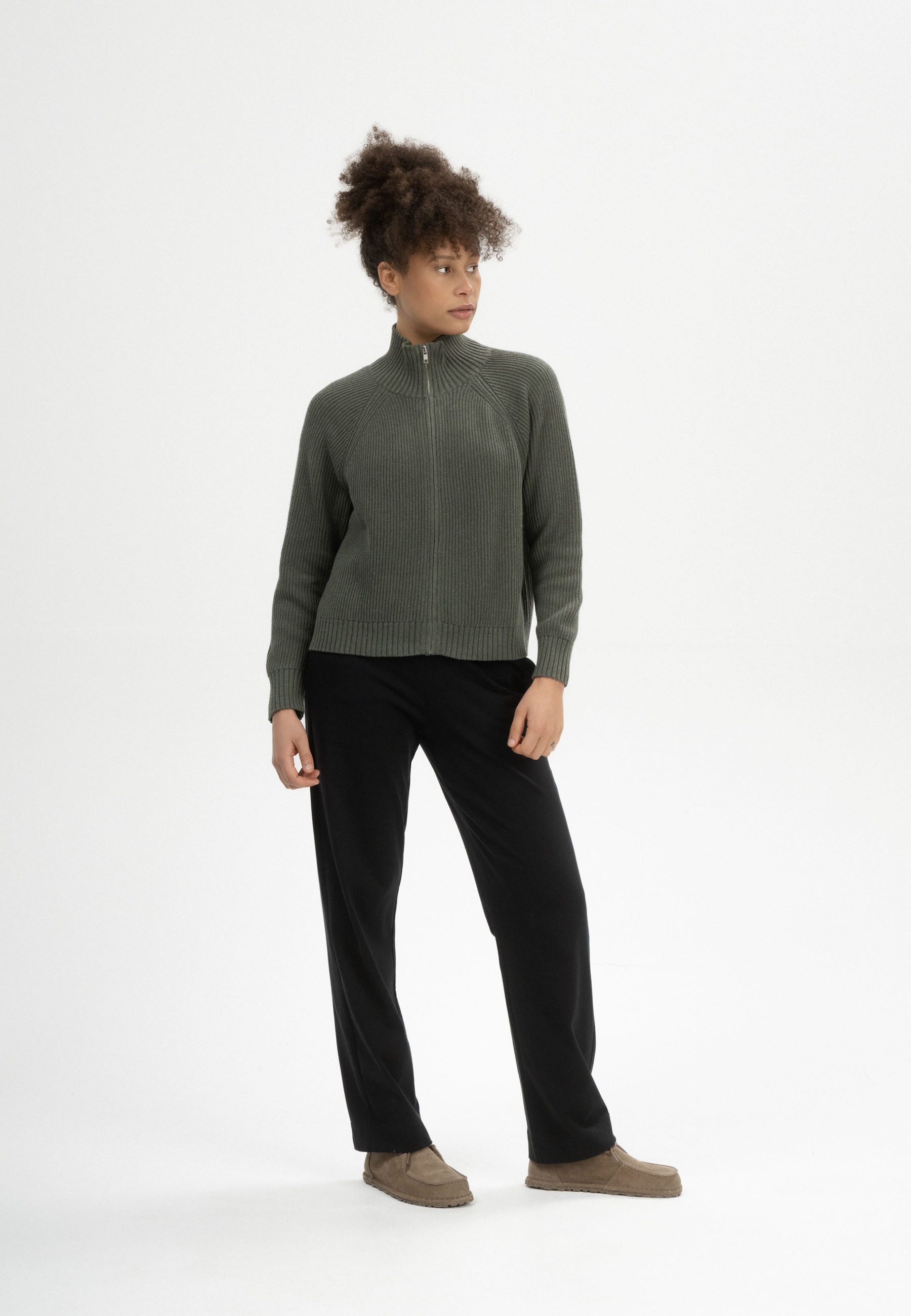 MELA Cardigan Rippstrick Jacke Style KAMUKA Gerippter Kragen, Saum und gerippte Bündchen