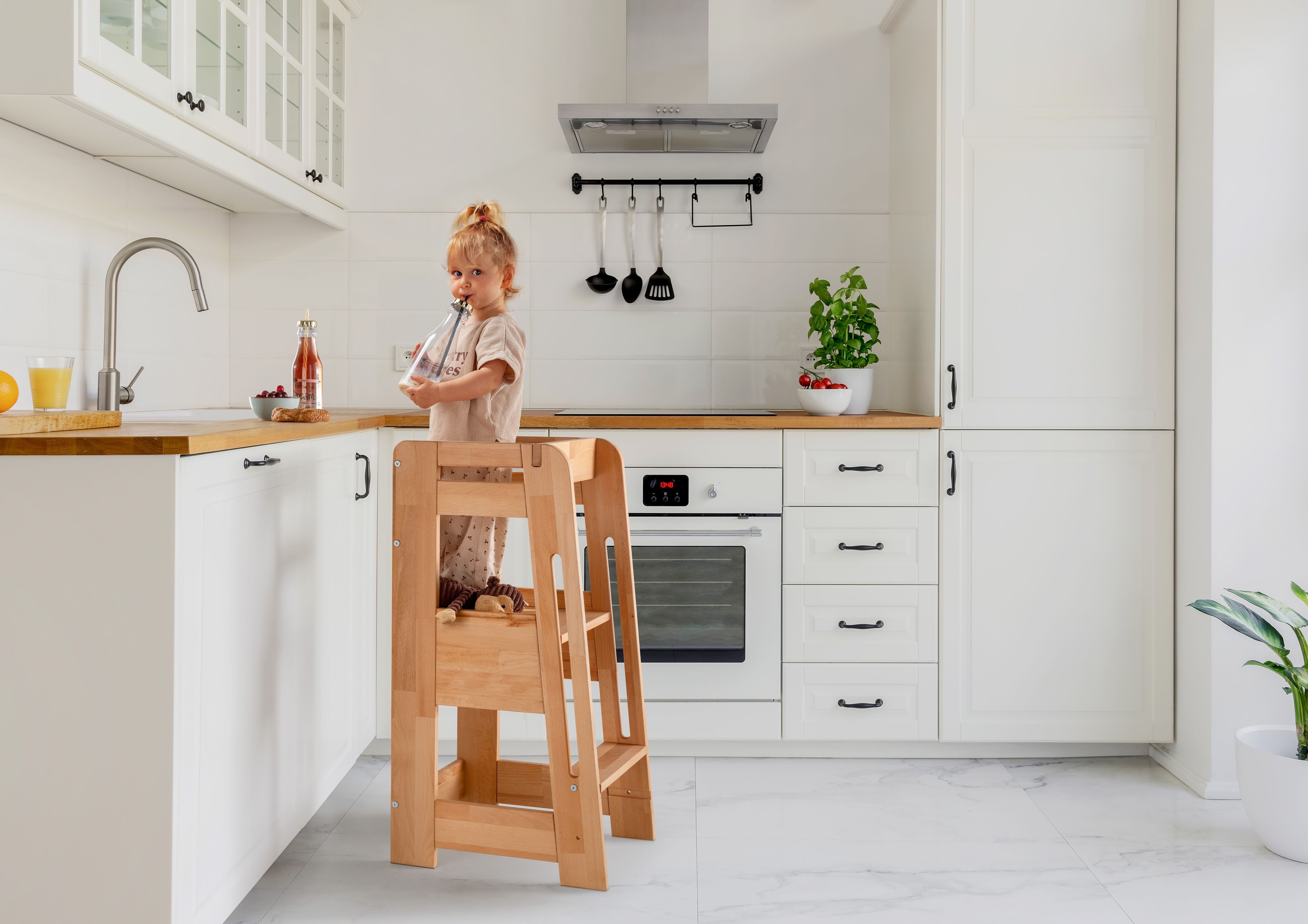 Wohnglücklich Kinderregal Montessori Lernturm, Massivholz-Konstruktion günstig online kaufen