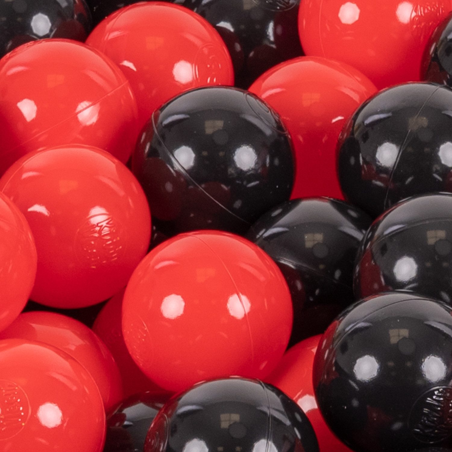 KiddyMoon Bällebad-Bälle ZK7 (Baby Plastikbälle Spielbälle, 50-St), Made in Europe