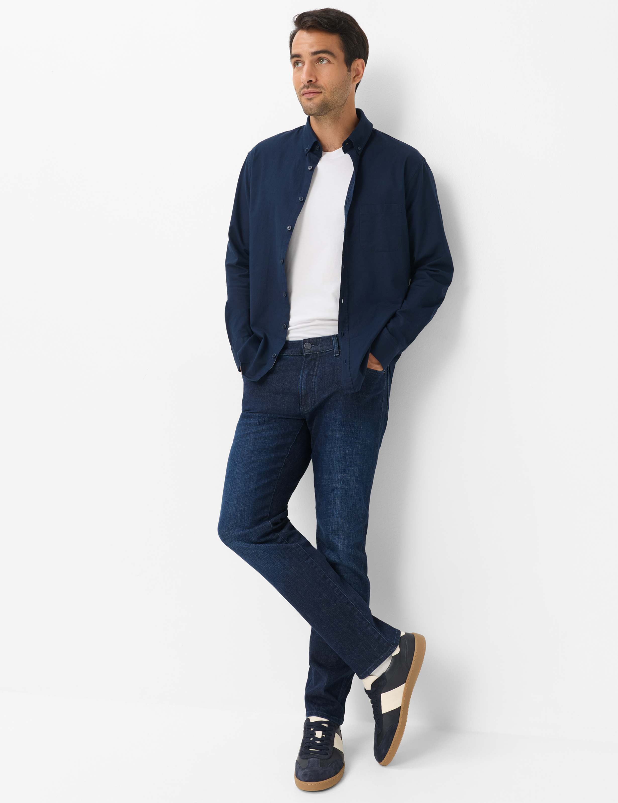 Brax 5-Pocket-Jeans Style CHUCK Denim: Five-Pocker-Jeans im Modern Fit