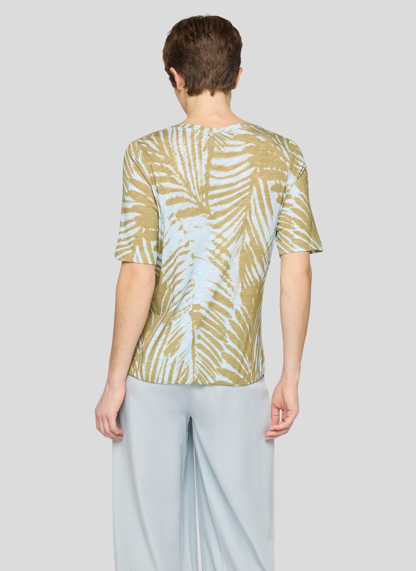 Rabe Kurzarmshirt mit floralem Muster – Bild 3 von 5
