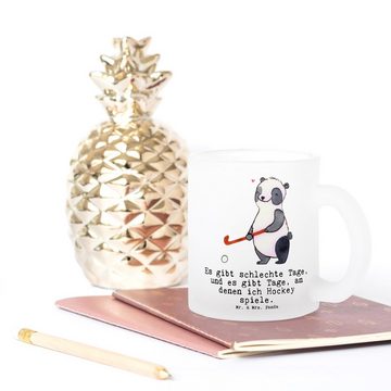 Mr. & Mrs. Panda Teeglas Panda Hockey spielen - Transparent - Geschenk, Teetasse, Teetasse aus, Premium Glas, Liebevolles Design