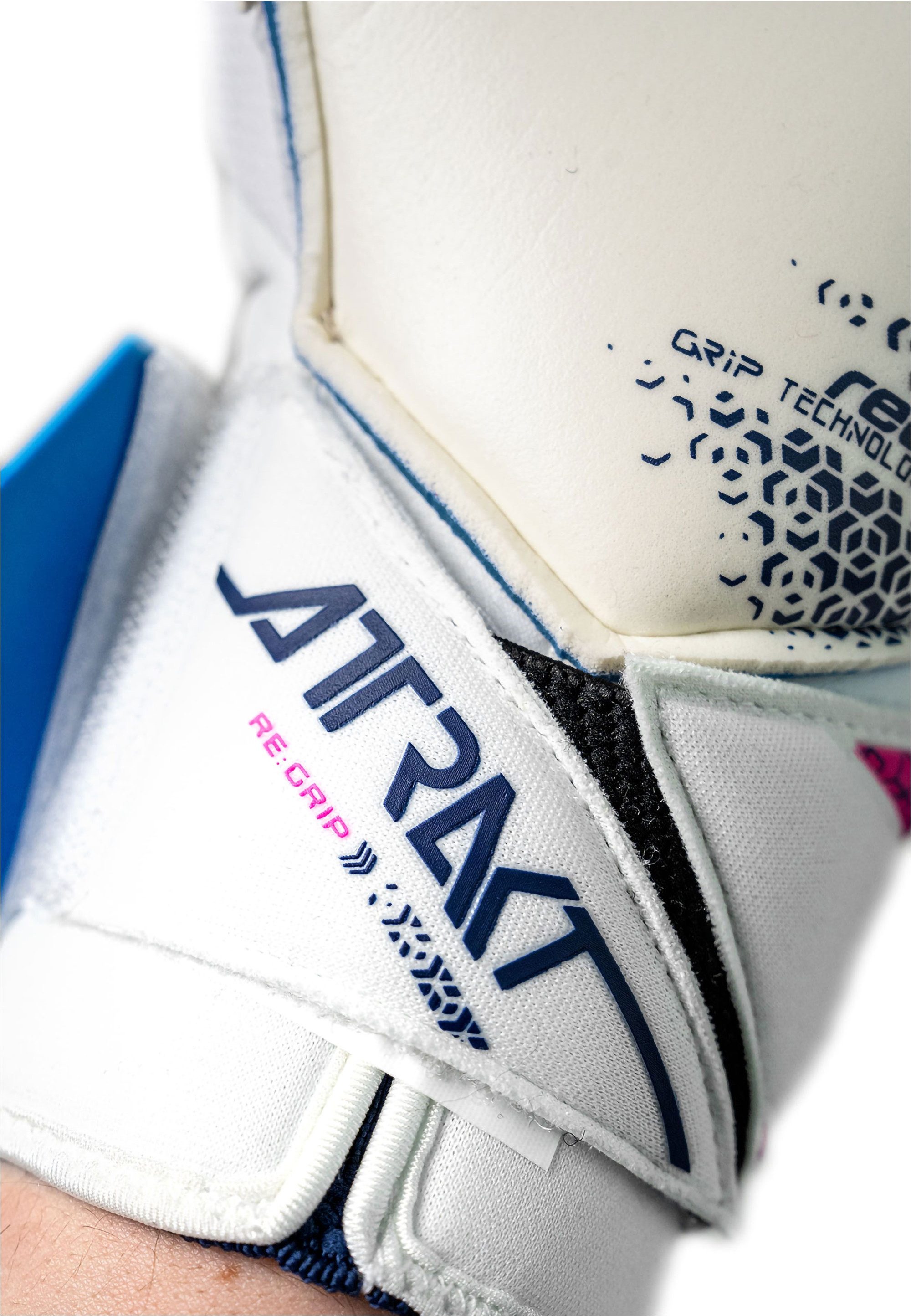 Reusch Torwarthandschuhe Attrakt RE:GRIP Evolution mit günstig online kaufen
