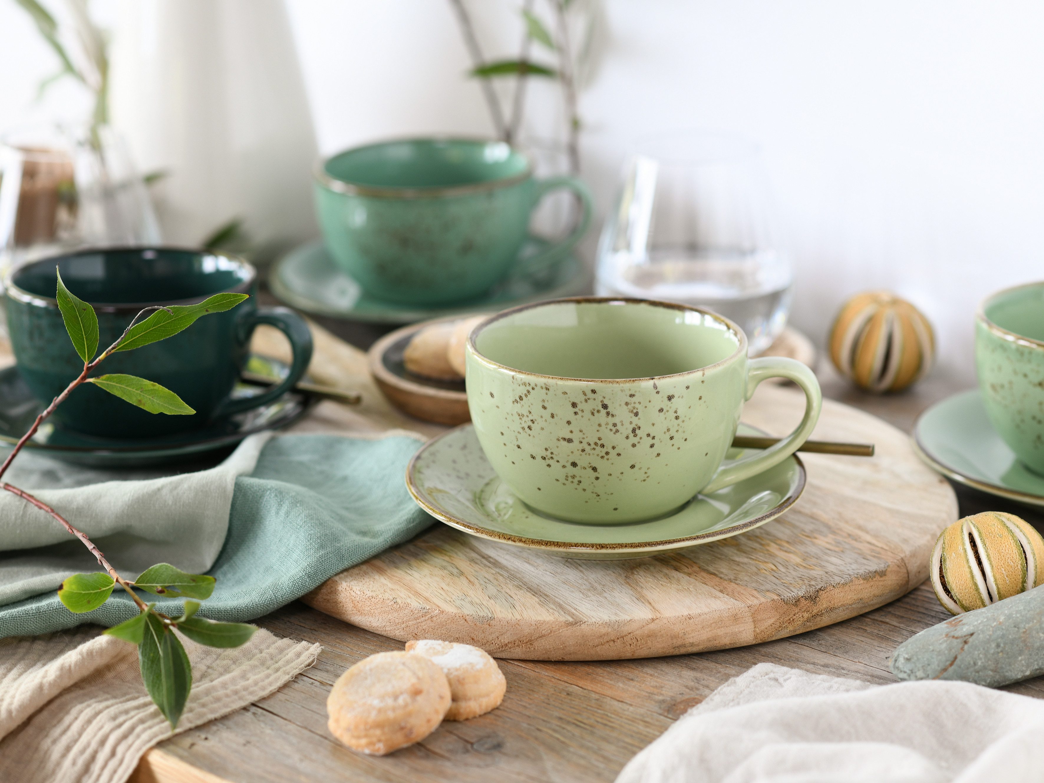 CreaTable Cappuccinotasse Nature Collection Green Life, Cappuccino-Set, 8-tlg., 8-tlg., Steinzeug, Handwerklicher Look, Vintage