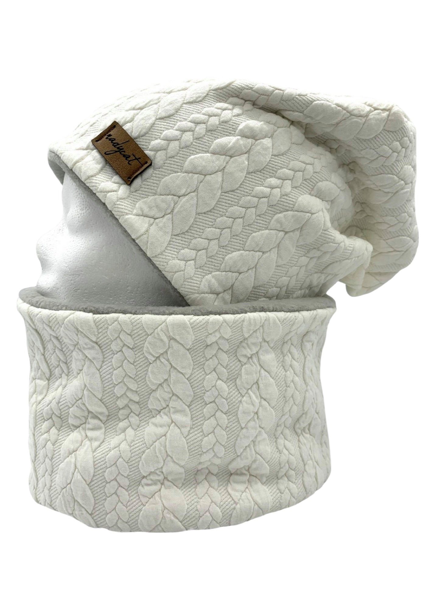 nadycat Beanie ZOPF & STYLE ecru (2-St., Beanie mit passendem Loop) handgefertigt aus der Lausitz