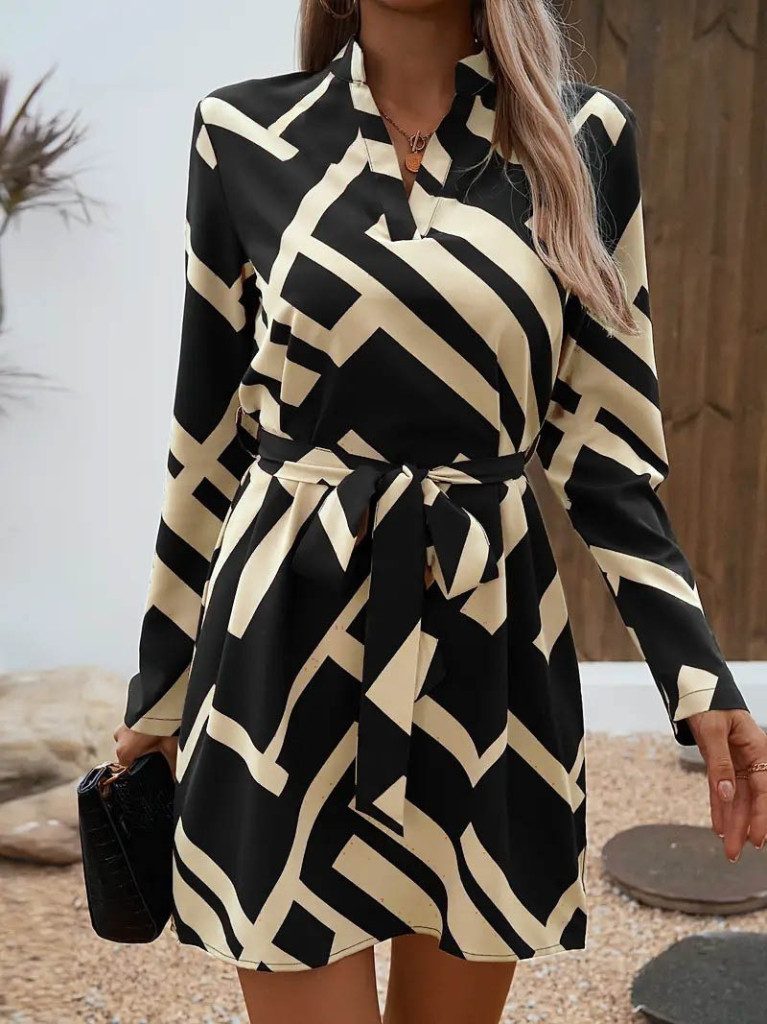 Moda Yakamoz Midikleid JANE'S Damen Langarm V-Ausschnitt Muster Taillengürtel Tauchkleid