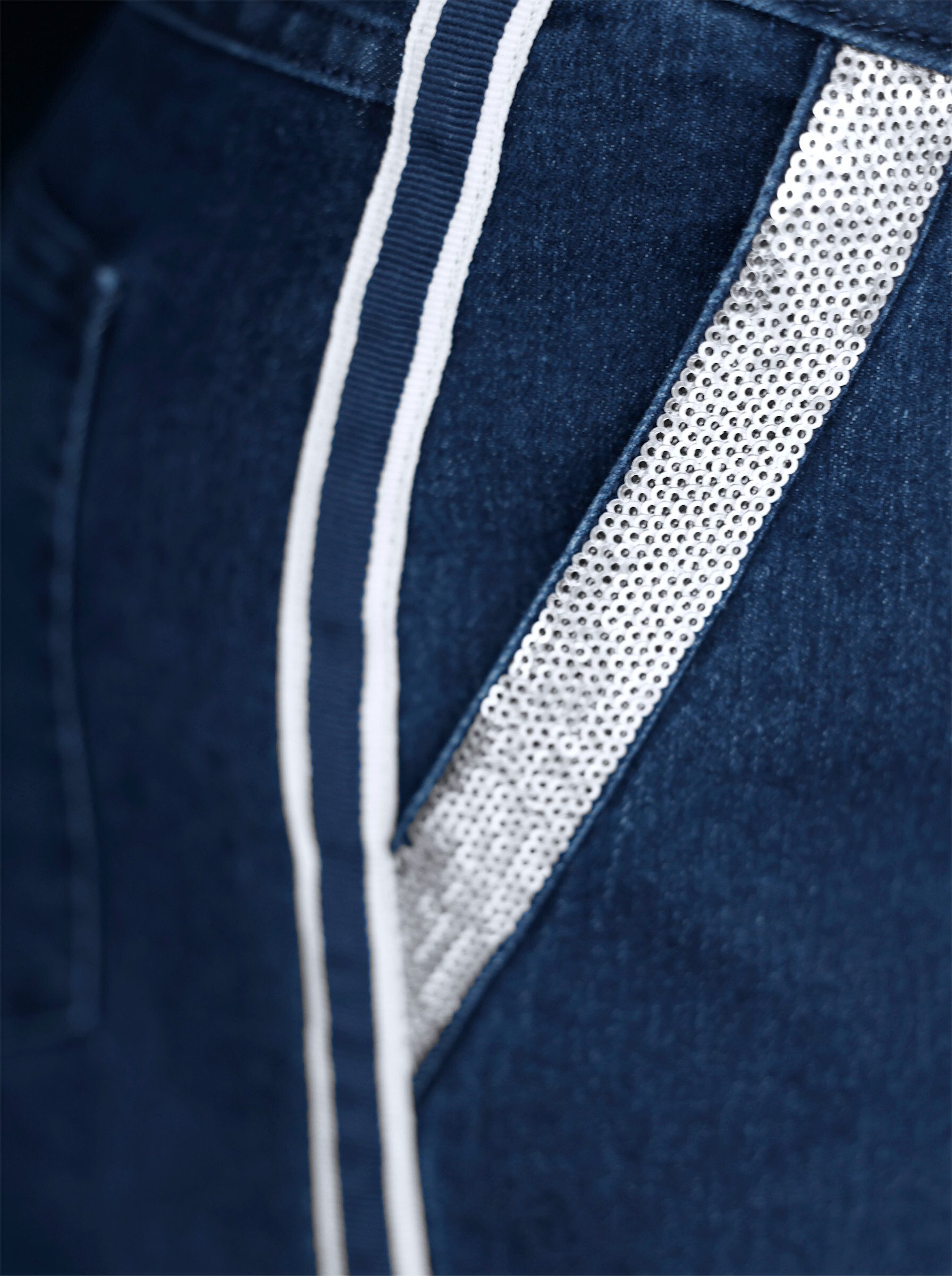 Sieh an! Bequeme Jeans Jeans komfortabel – Bild 5 von 5