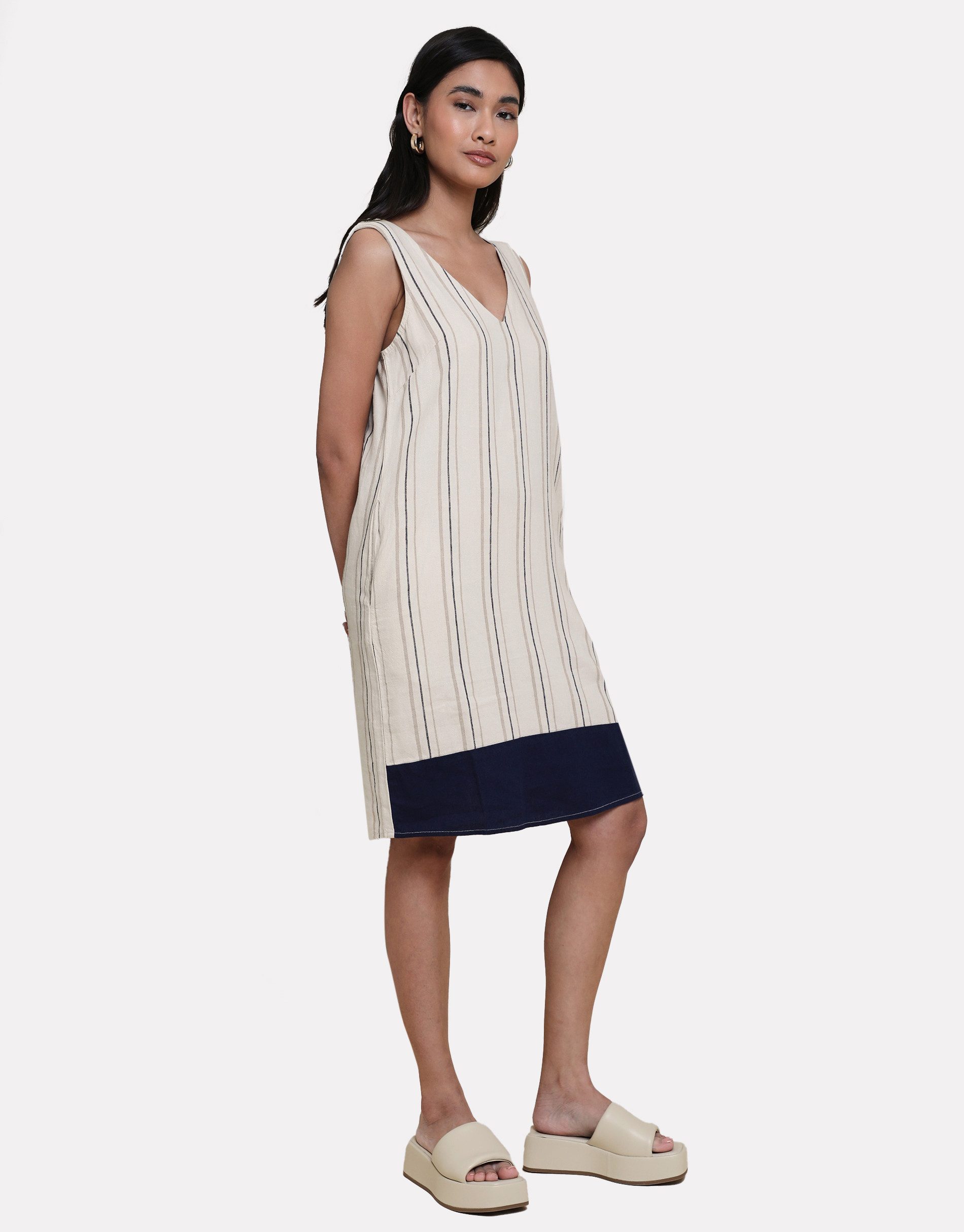 Threadbare Sommerkleid THB Peggy V mit günstig online kaufen