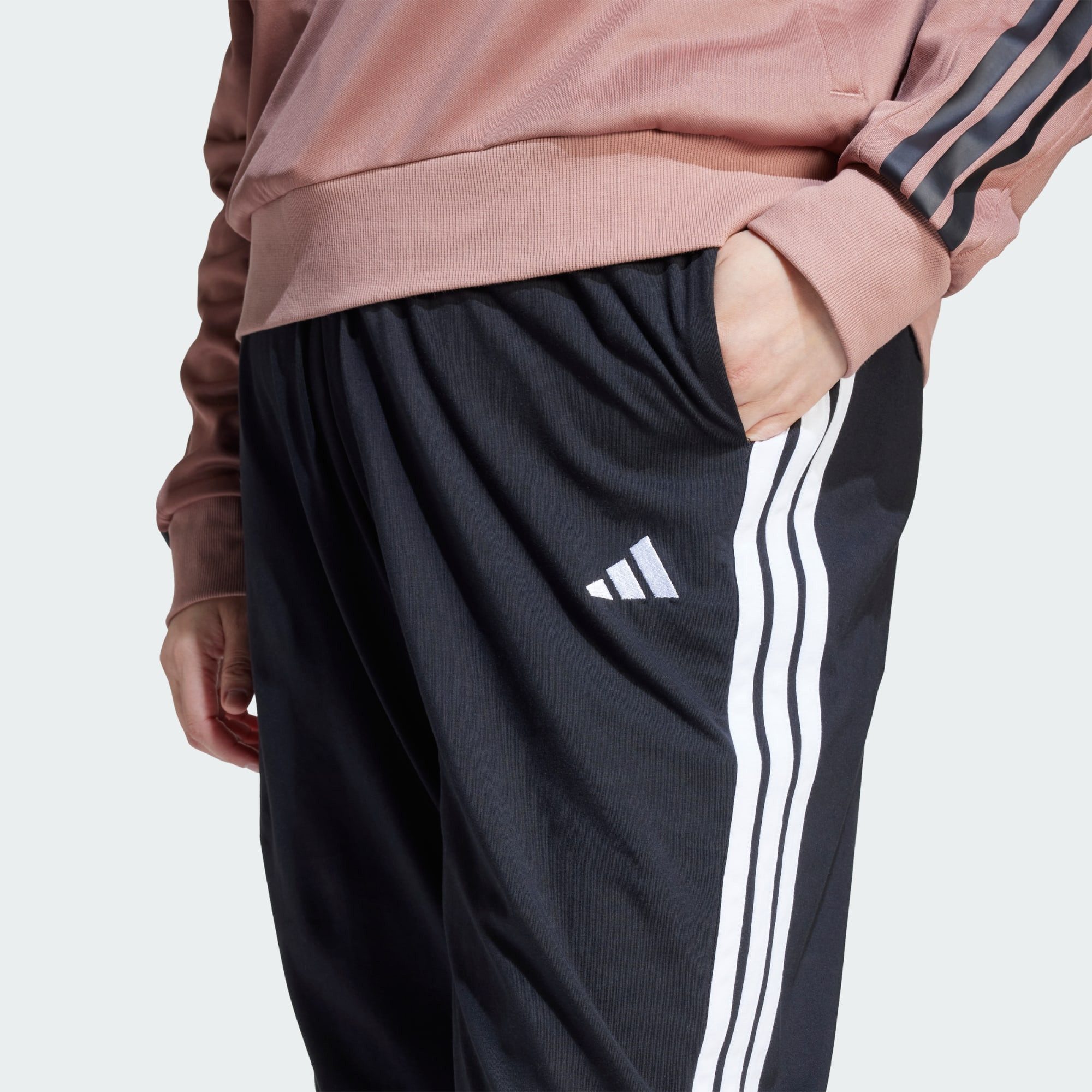 adidas Sportswear Jogginghose ESSENTIALS 3-STREIFEN JOGGER-HOSE (GROSSE GRÖSSEN) (1-tlg)