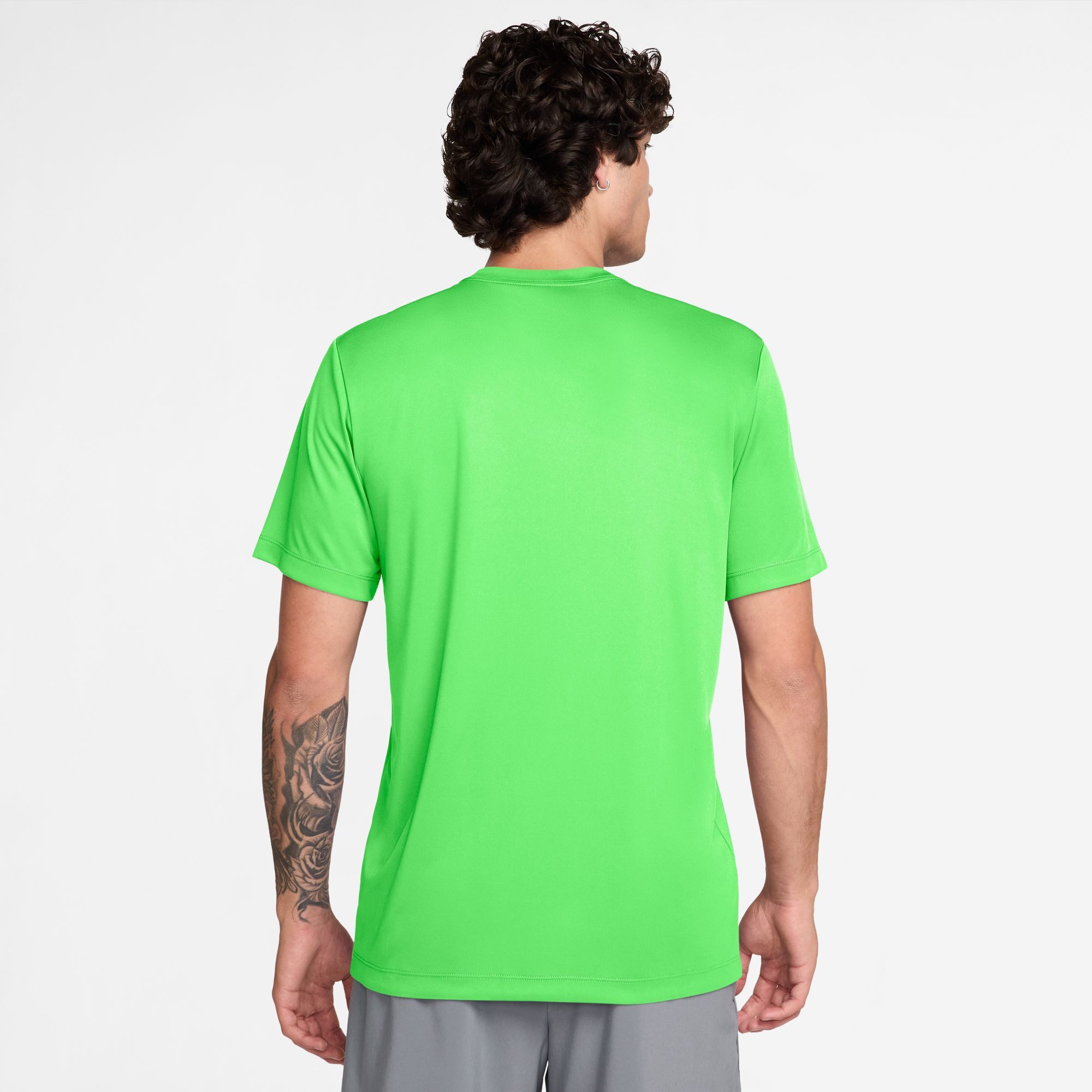 Nike T-Shirt M NK DF TEE STD FLEX mit Kapuze, aus angerauter Sweatware, in normaler Länge