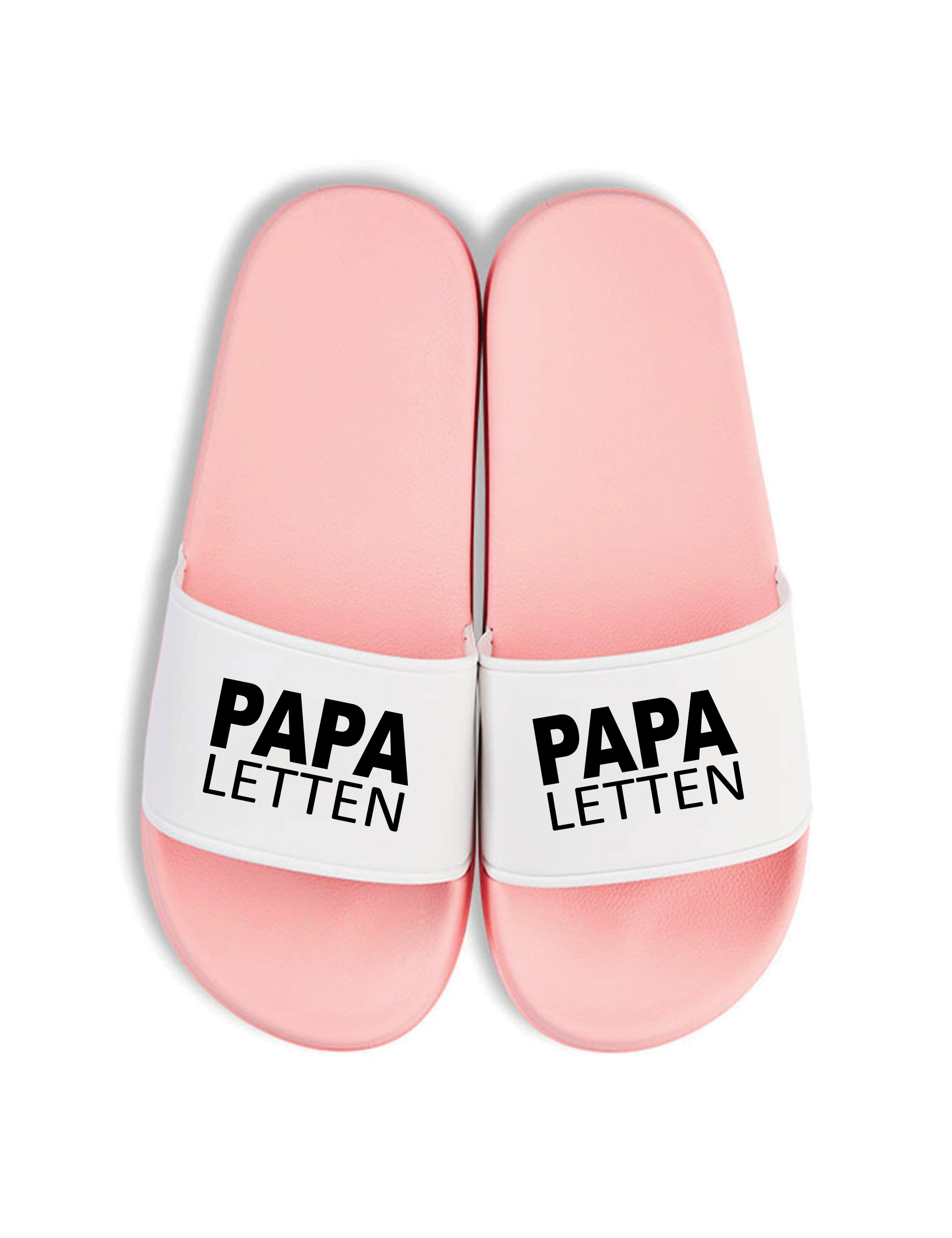 Youth Designz Herren Badelatschen "Papa Letten" Fun-Print lustig Geschenk Statement Badeschuh mit witzigen Aufdruck für Männer Väter Papa