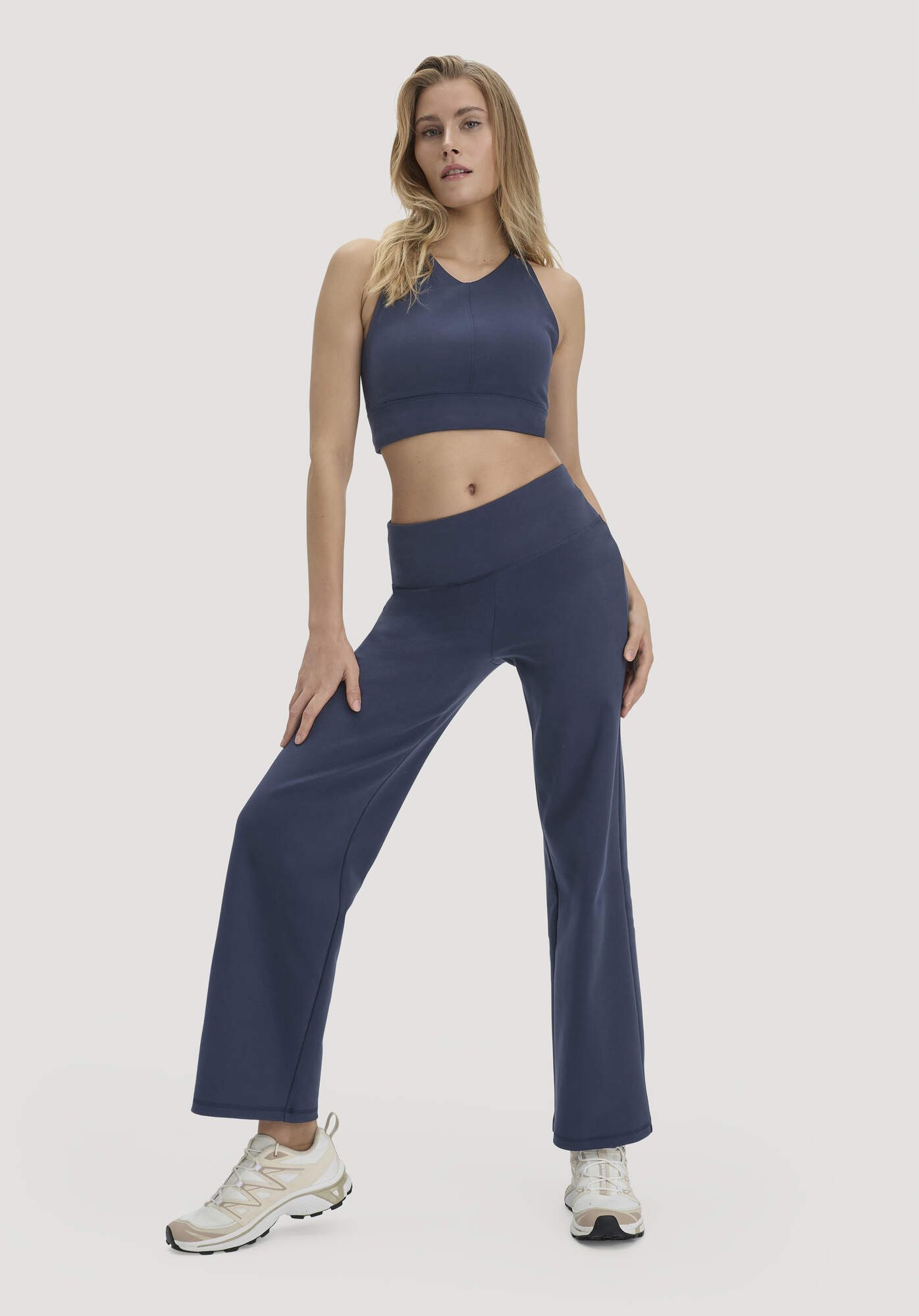 Hessnatur Shorts ACTIVE COMFORT aus Bio-Baumwolle (1-tlg)