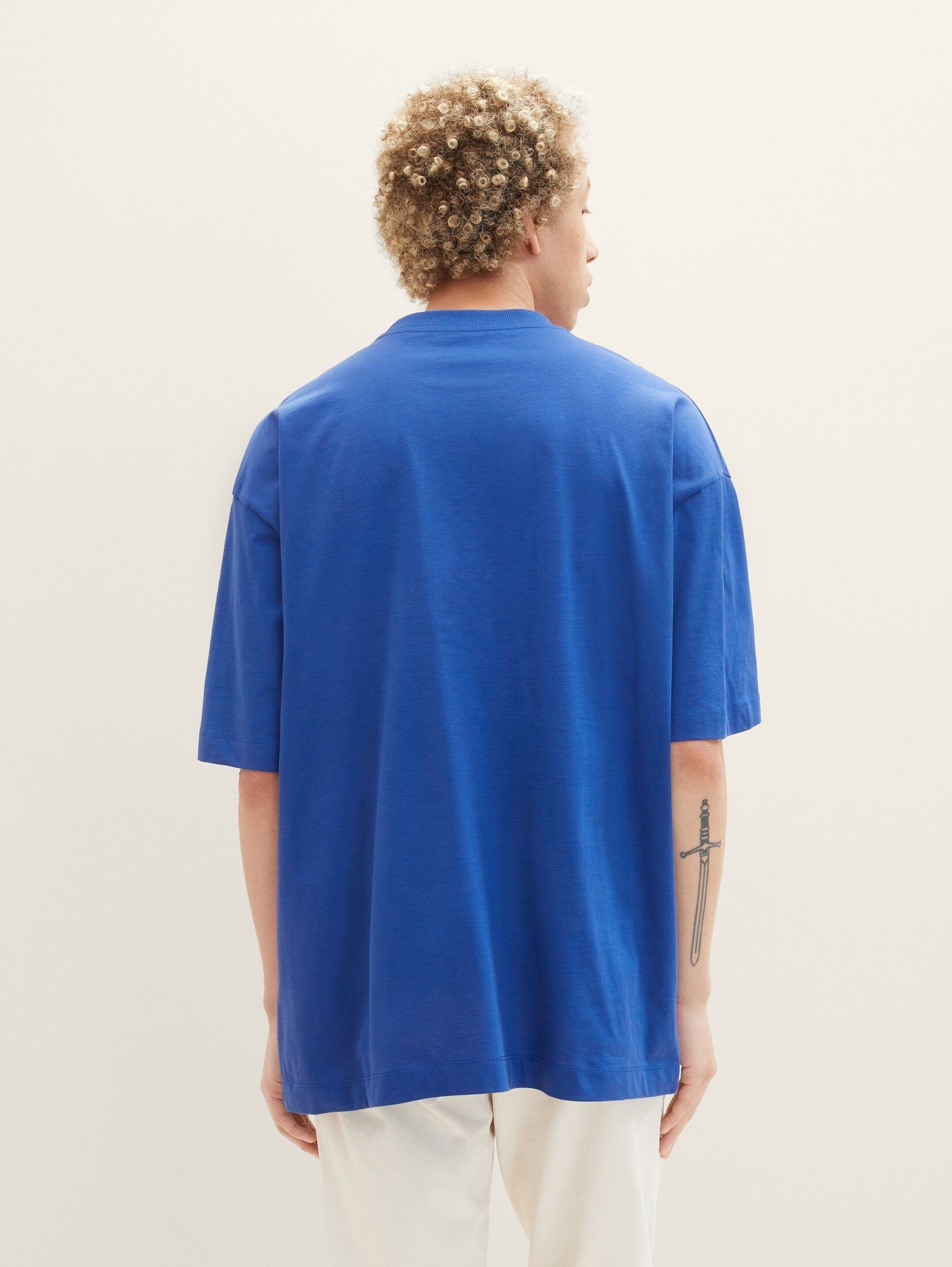 T-Shirt TAILOR royal Denim T-Shirt shiny Print Oversized mit blue TOM